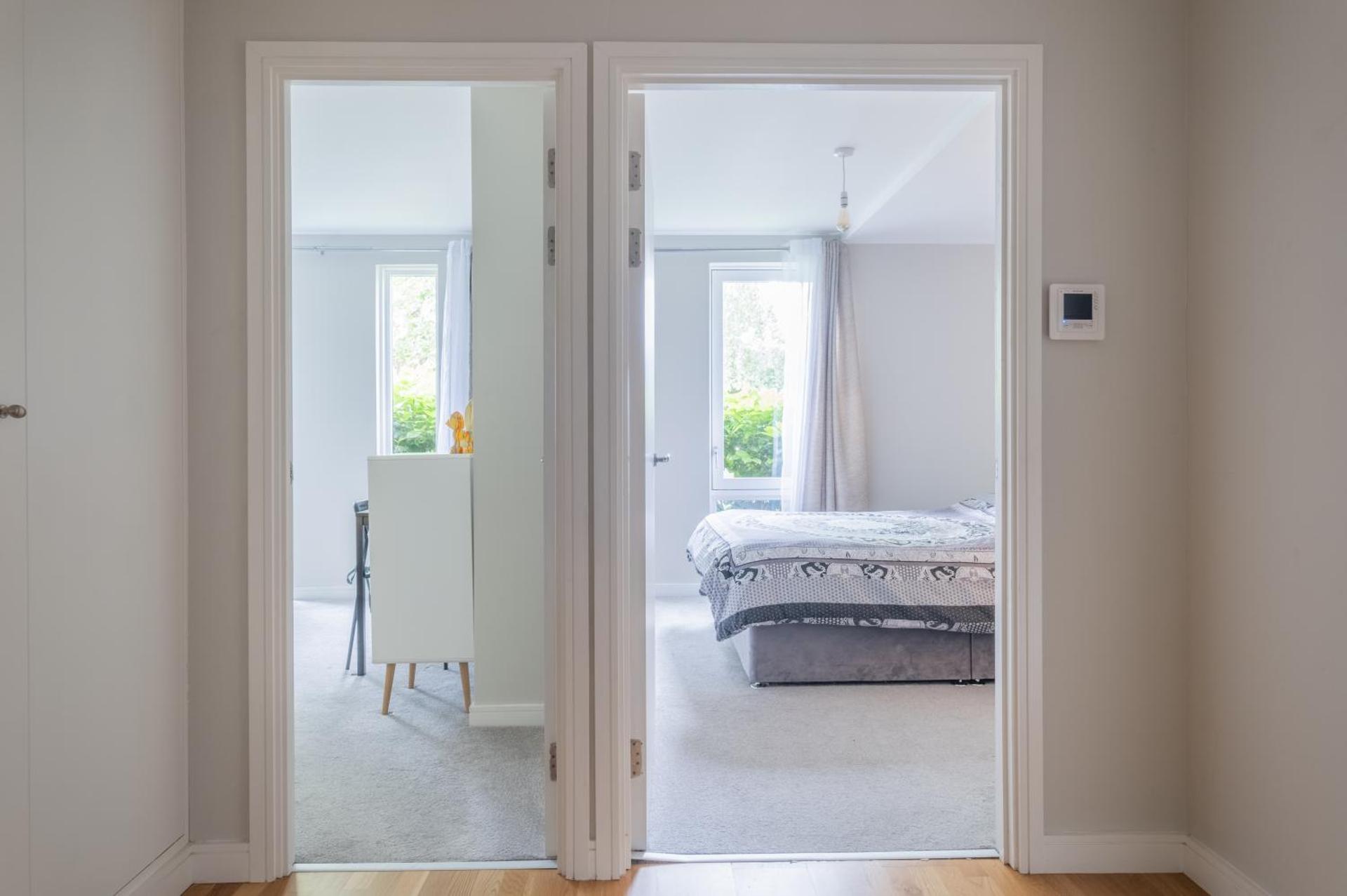 Brand New London Flat with Car Park - Photo 19
