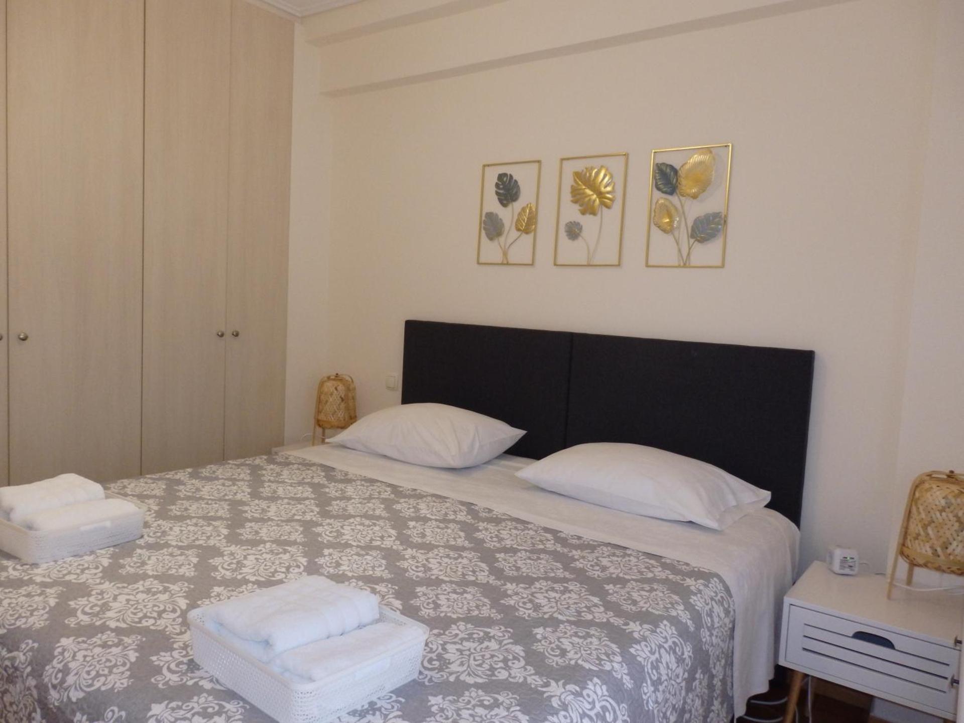 A&J Apartments or Rooms athens airport - Photo 94