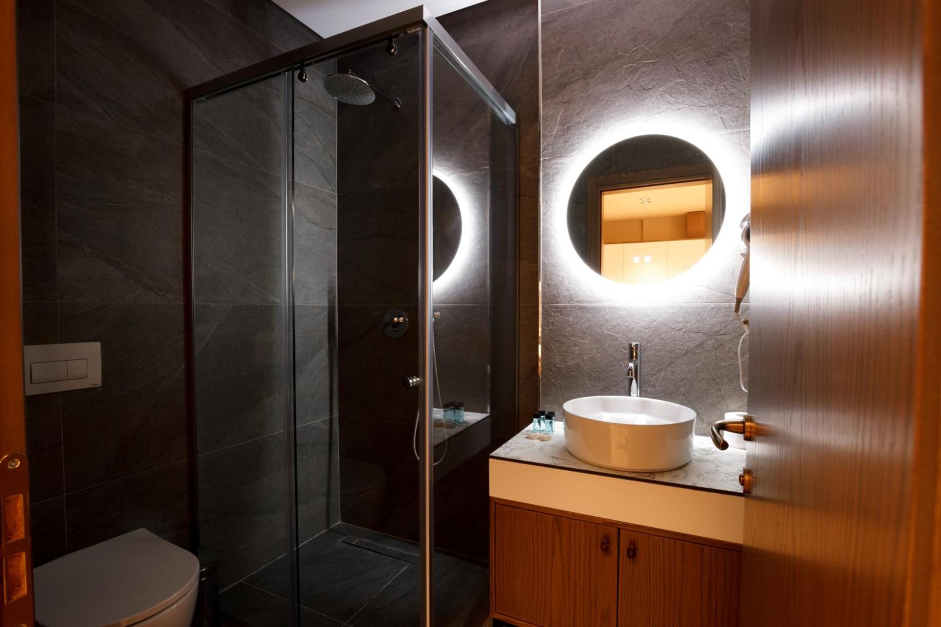 Sunny Hill Boutique Hotel - Photo 7