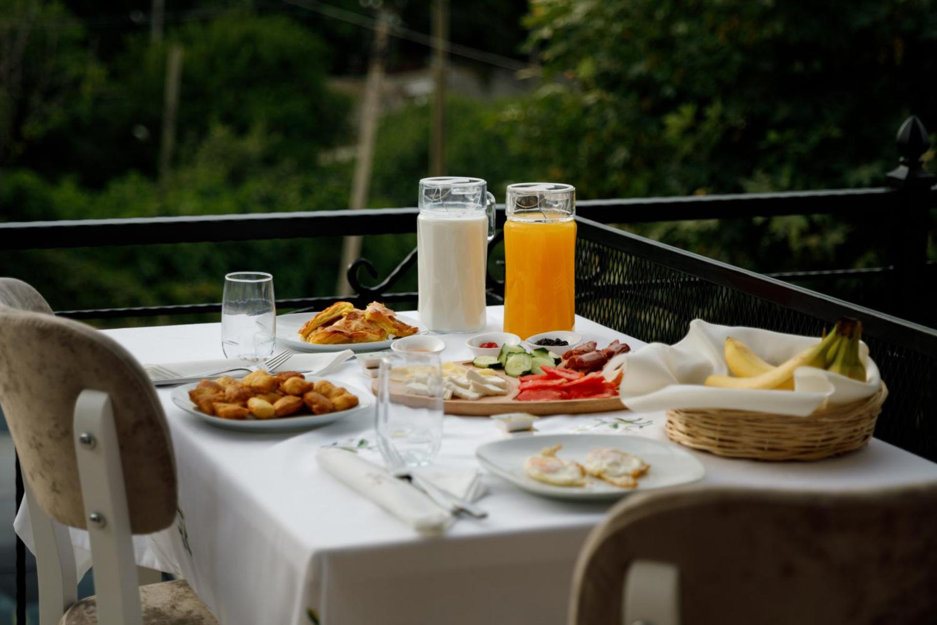 Sunny Hill Boutique Hotel - Photo 2