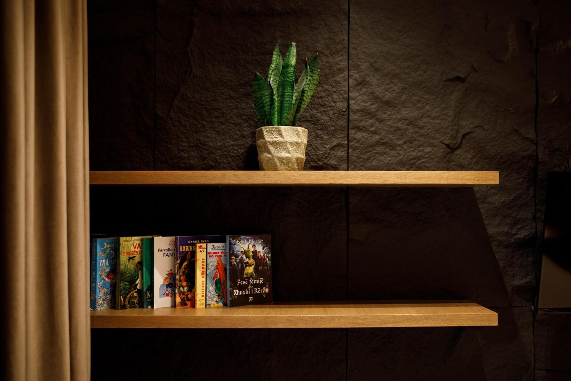 Sunny Hill Boutique Hotel - Photo 59