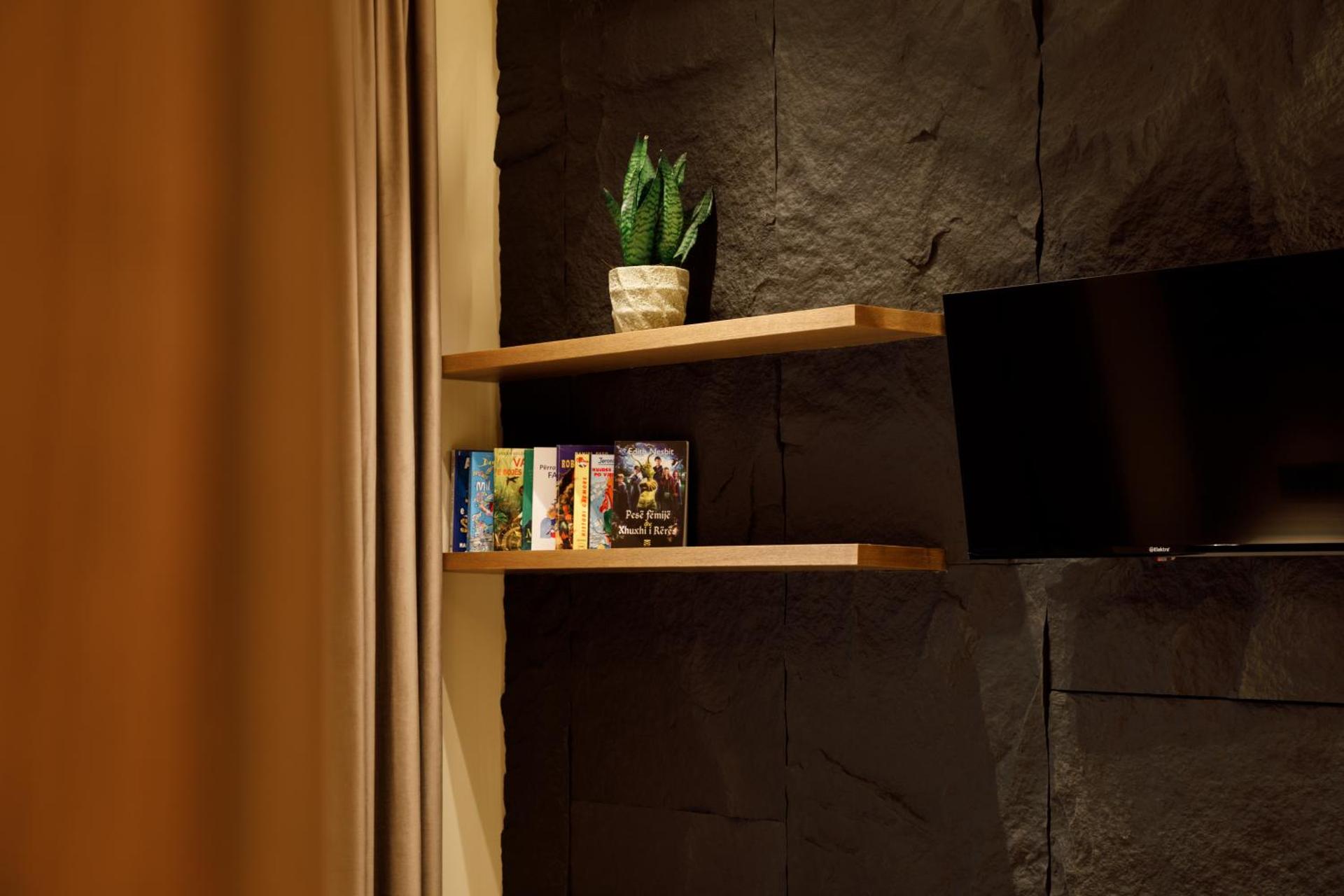 Sunny Hill Boutique Hotel - Photo 58