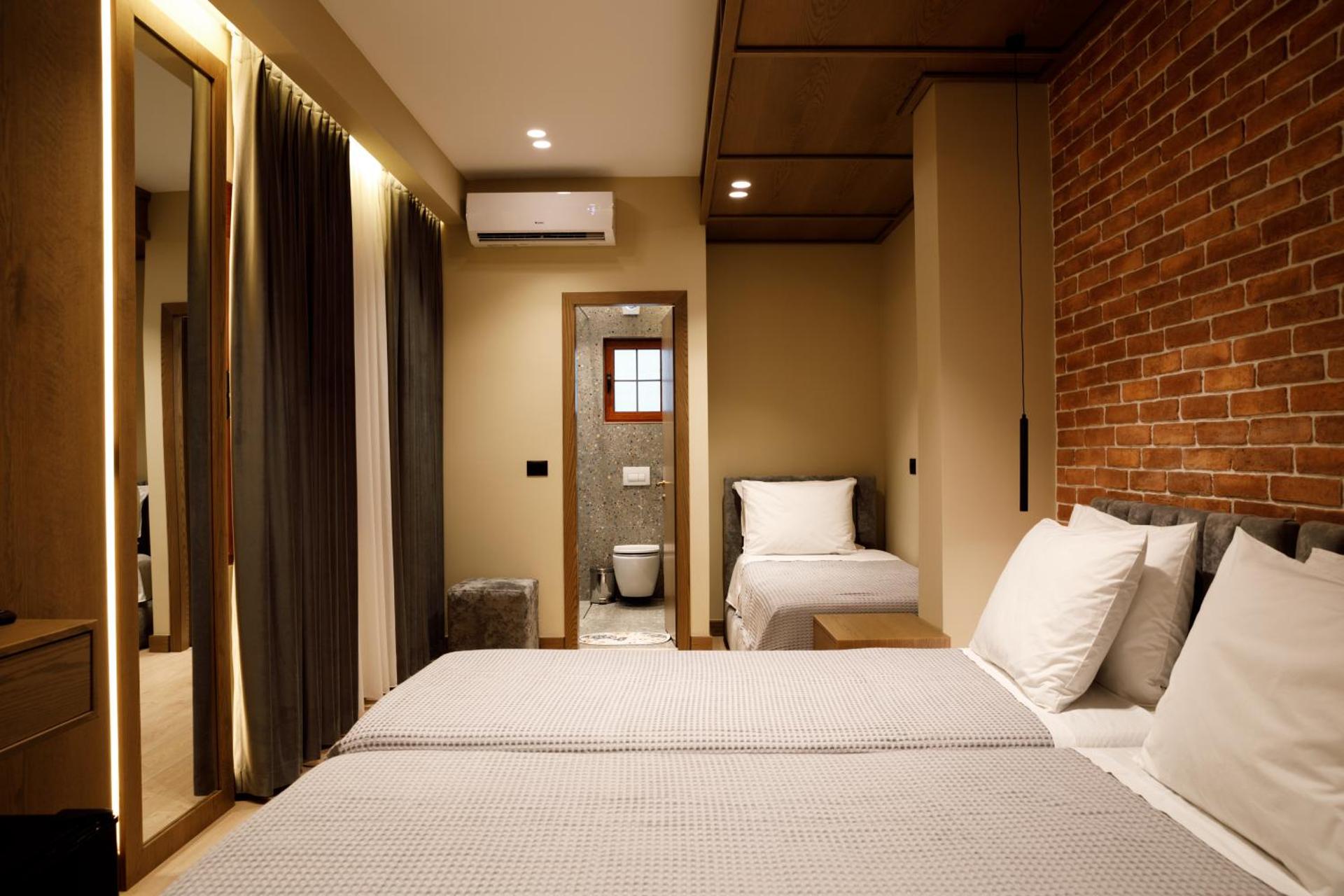 Sunny Hill Boutique Hotel - Photo 43