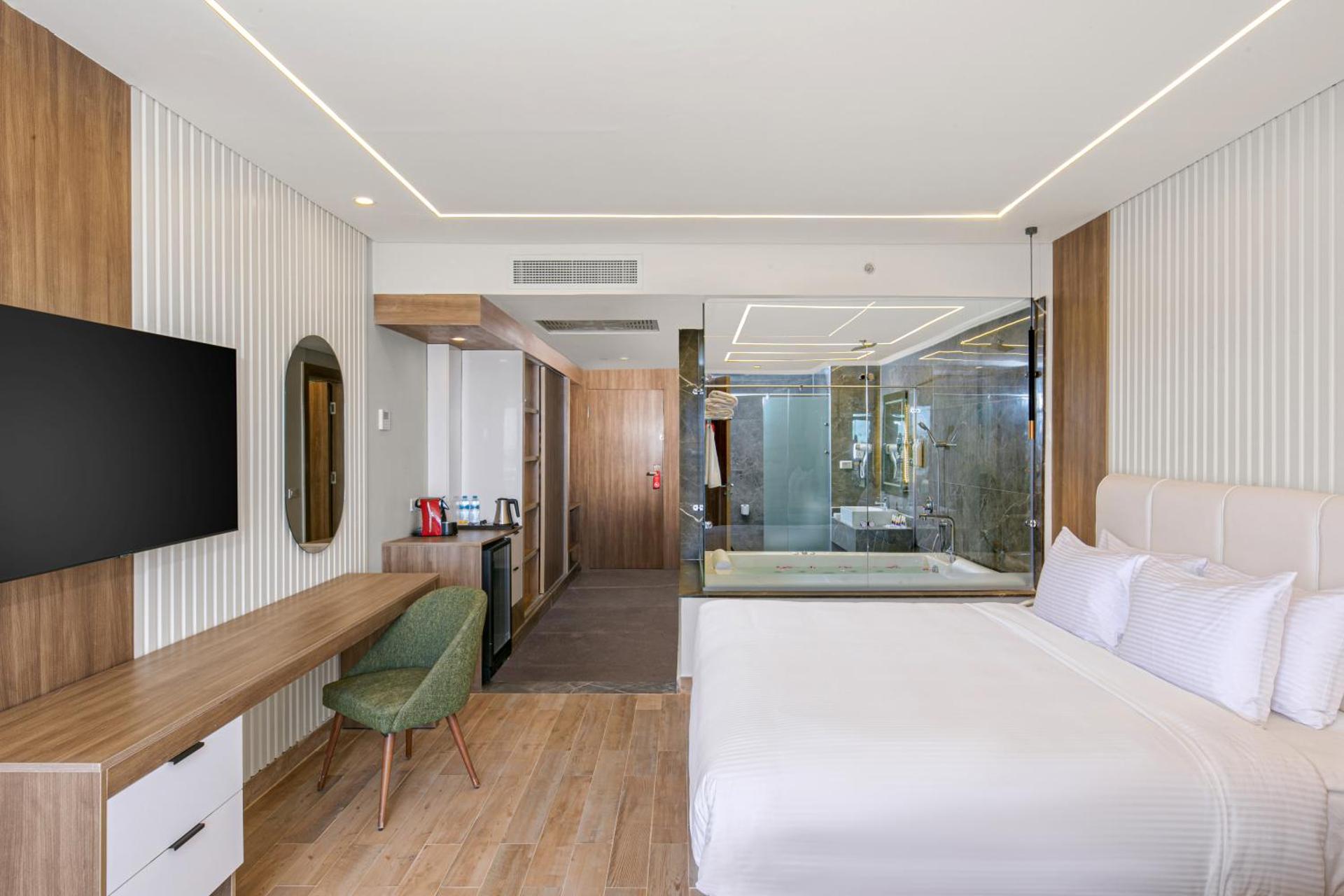 Bellagio Beach Resort & Spa - Photo 132