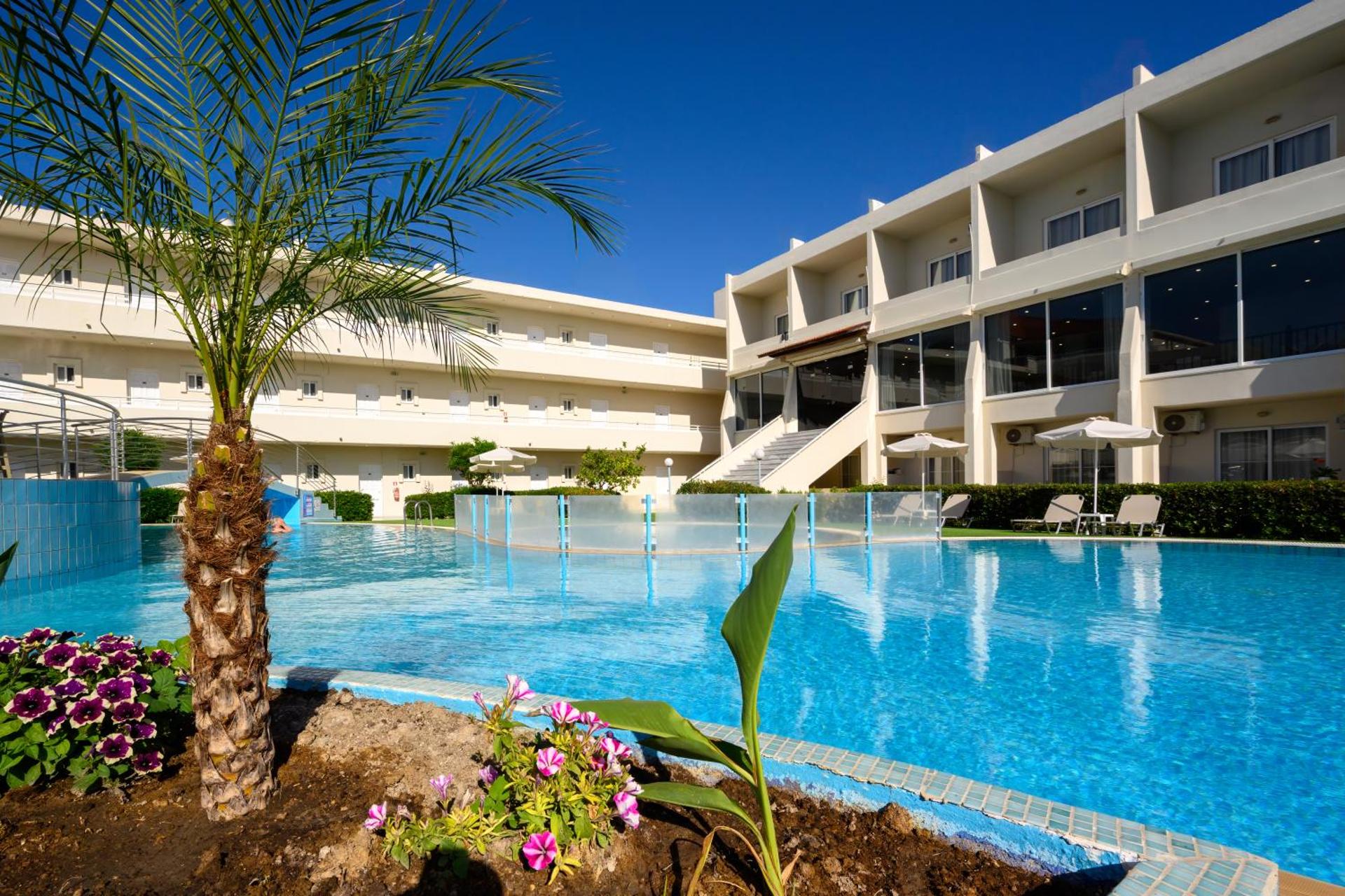 Bayside Hotel Katsaras - Photo 22