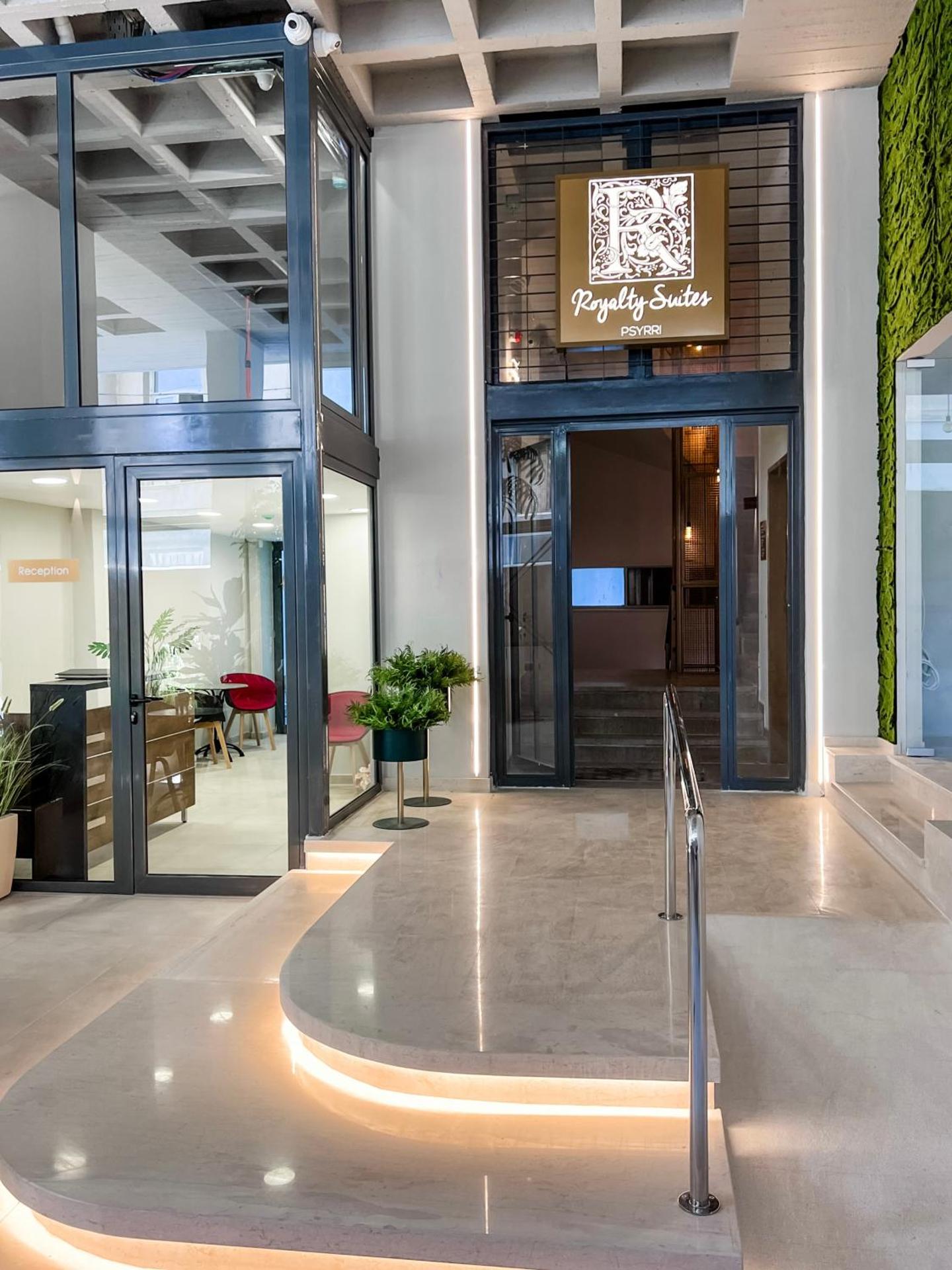 Royalty Suites Psyrri - Photo 34