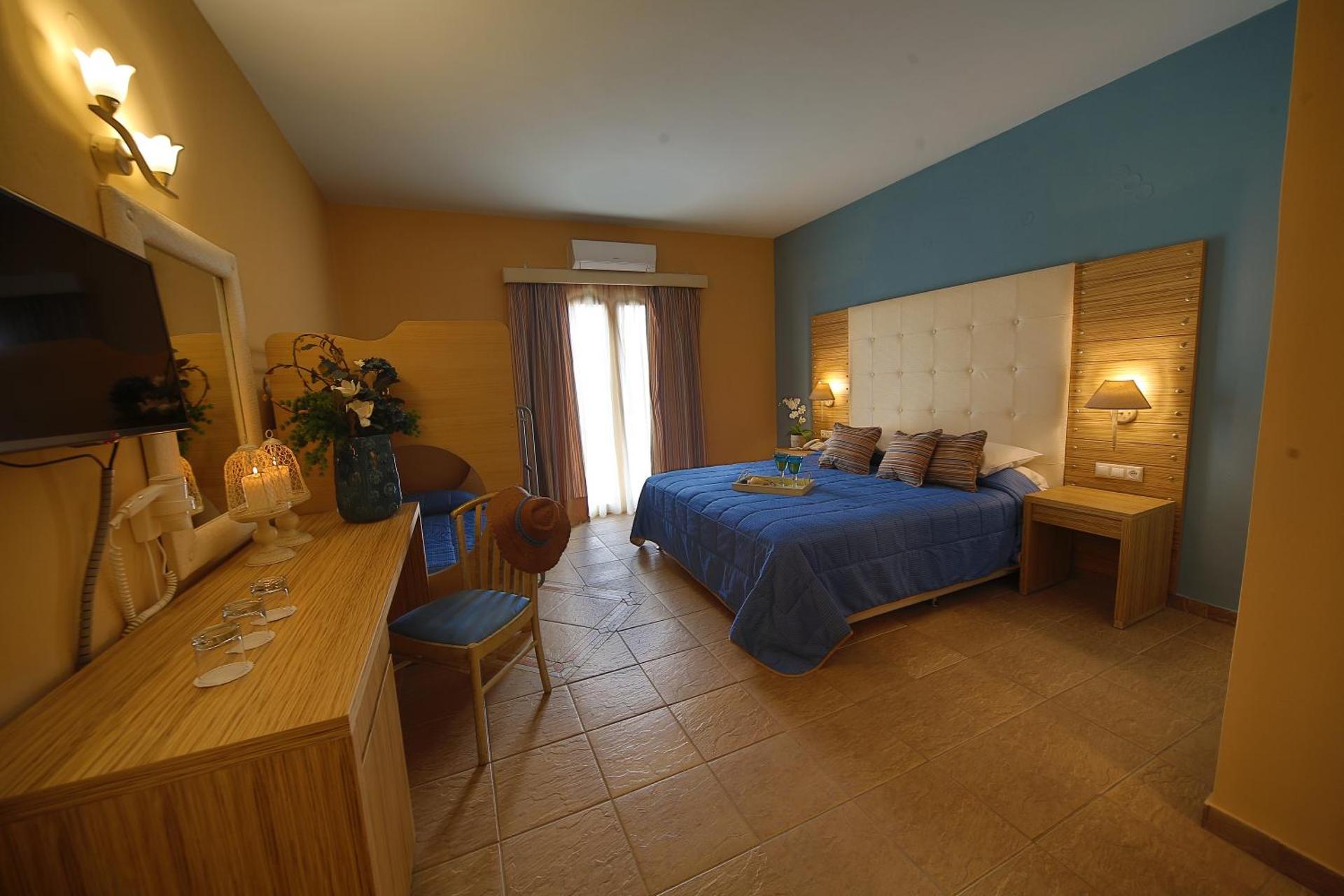 Dolphin Bay Seaside Resort & Suites - Photo 85