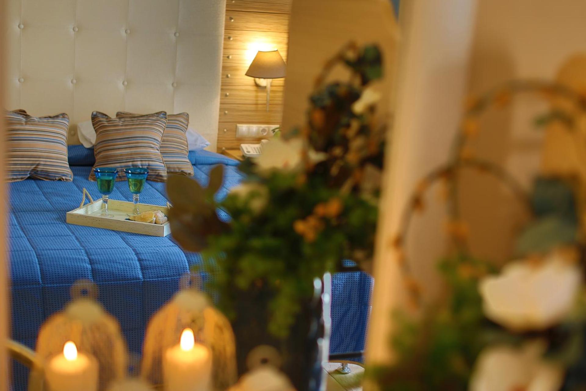 Dolphin Bay Seaside Resort & Suites - Photo 58