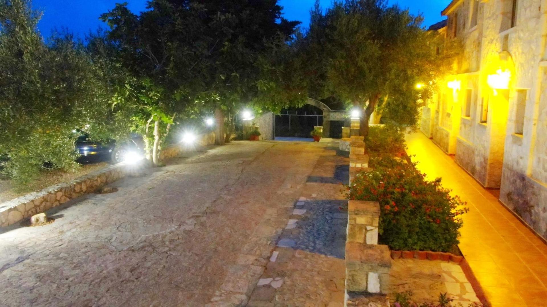 Spasmata Village Stone Maisonette only adults - Photo 57