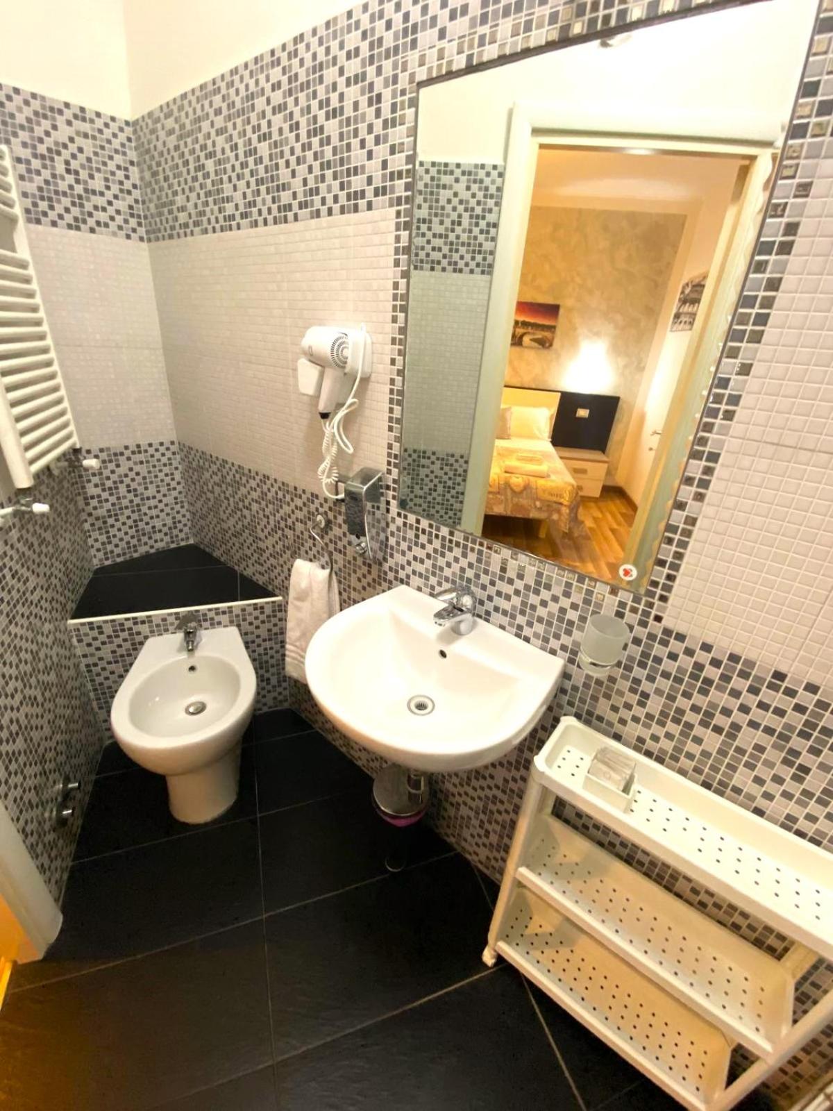 B&B A Home in Rome - Photo 81