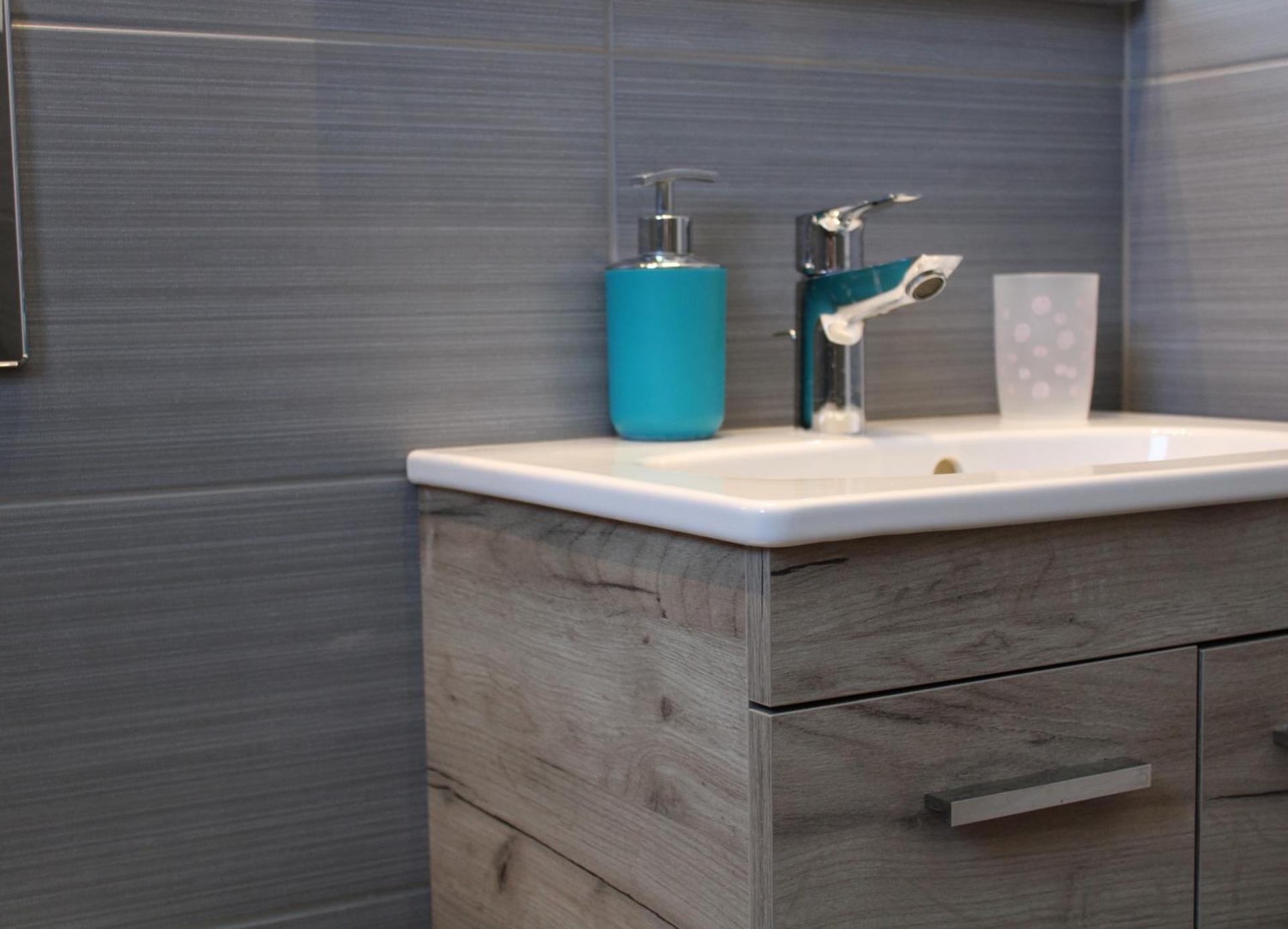 Blue Dolphin - Photo 103