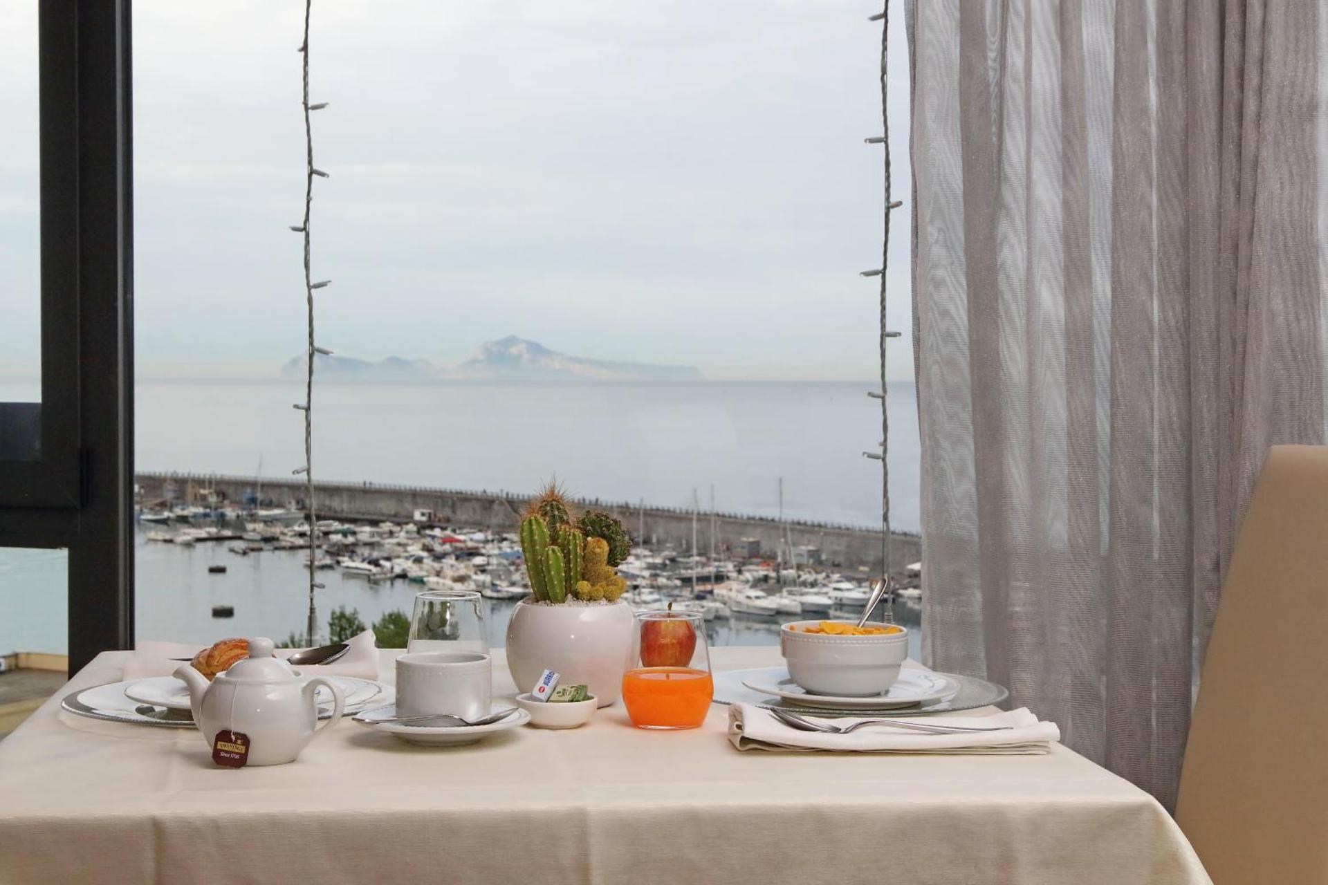 Hotel Poseidon - Photo 131