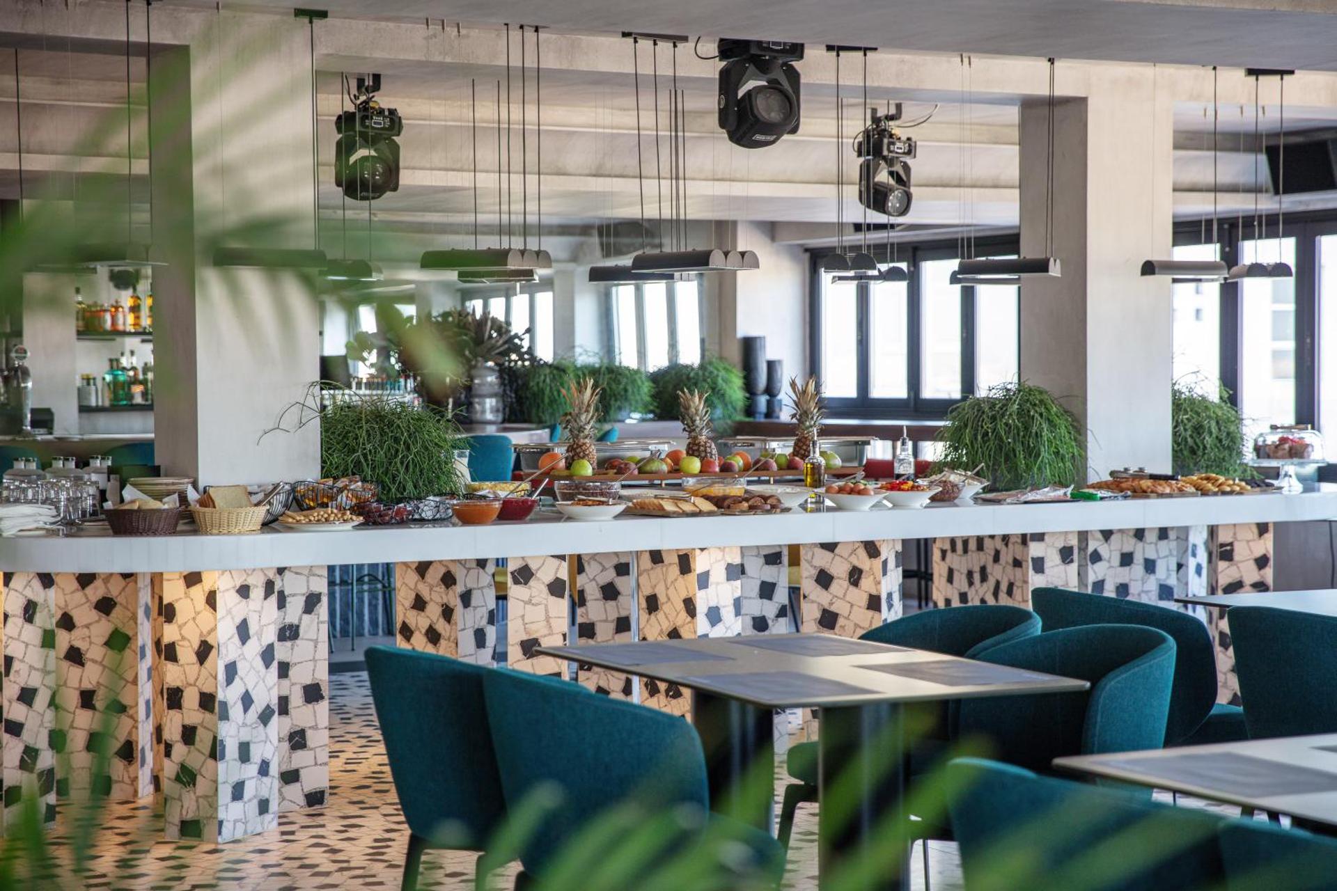 Downtown Suites by Athens Tower - Photo 32