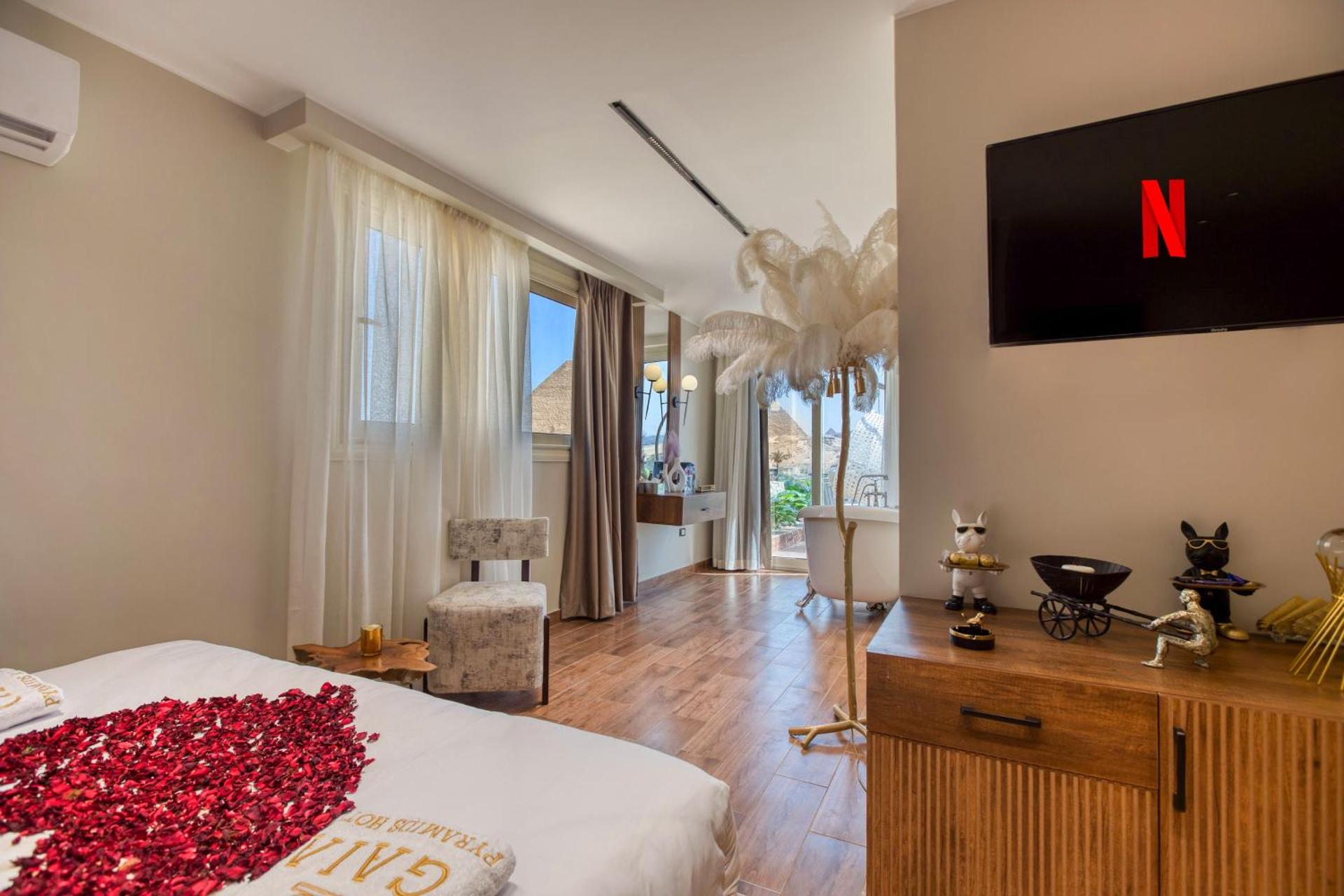 Gaia Pyramids Hotel - Photo 7