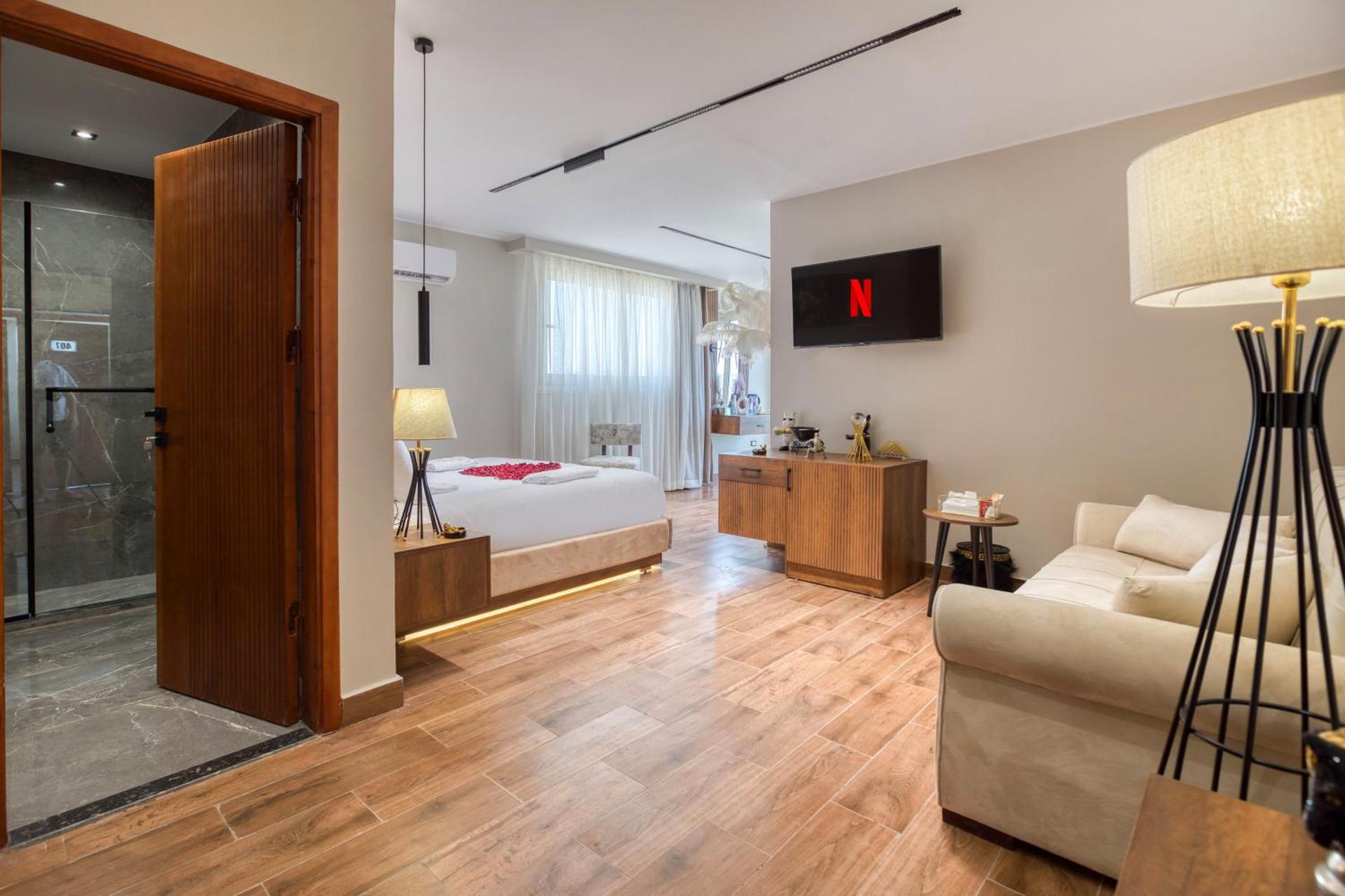 Gaia Pyramids Hotel - Photo 4