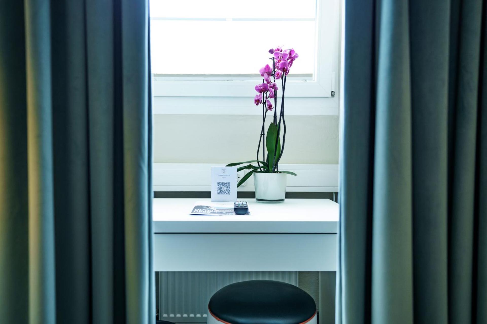 Hotel an der Oper - Photo 32