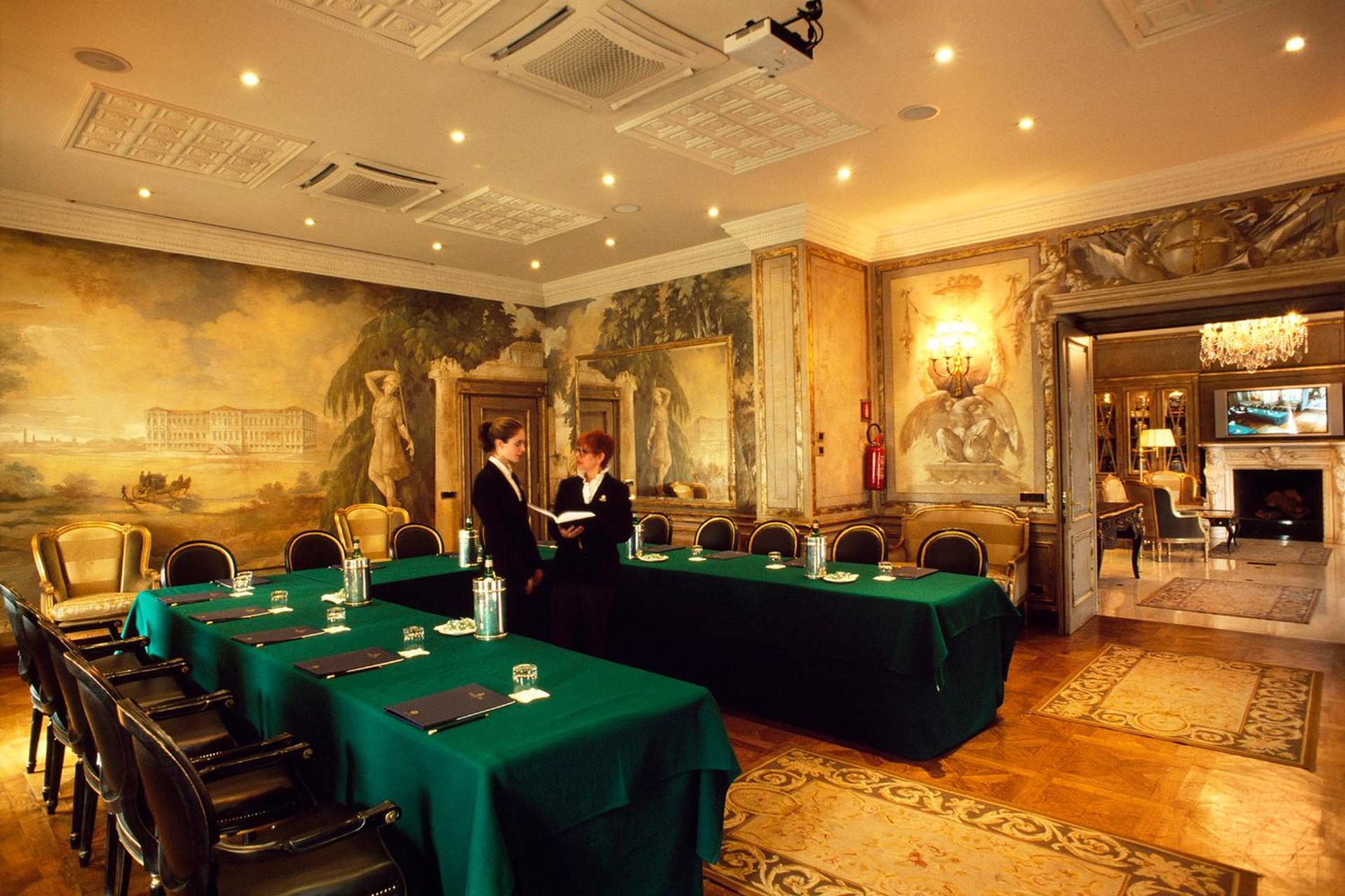 Hotel de la Ville Monza - Small Luxury Hotels of the World - Photo 30