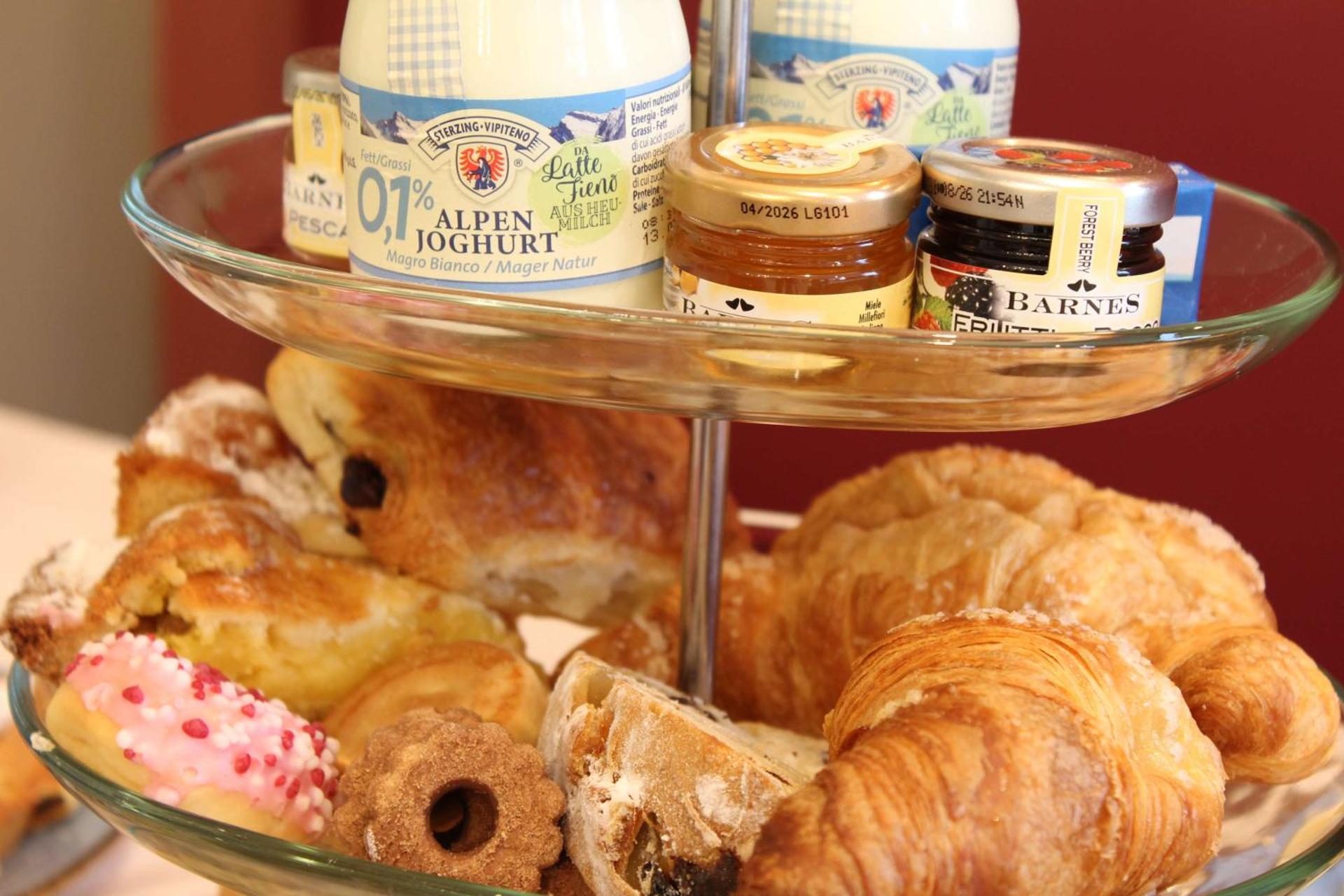 Best Western Hotel Moderno Verdi - Photo 7