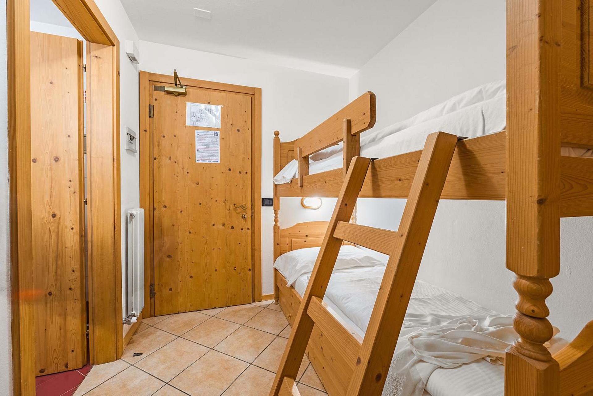 Aparthotel Majestic - Photo 28