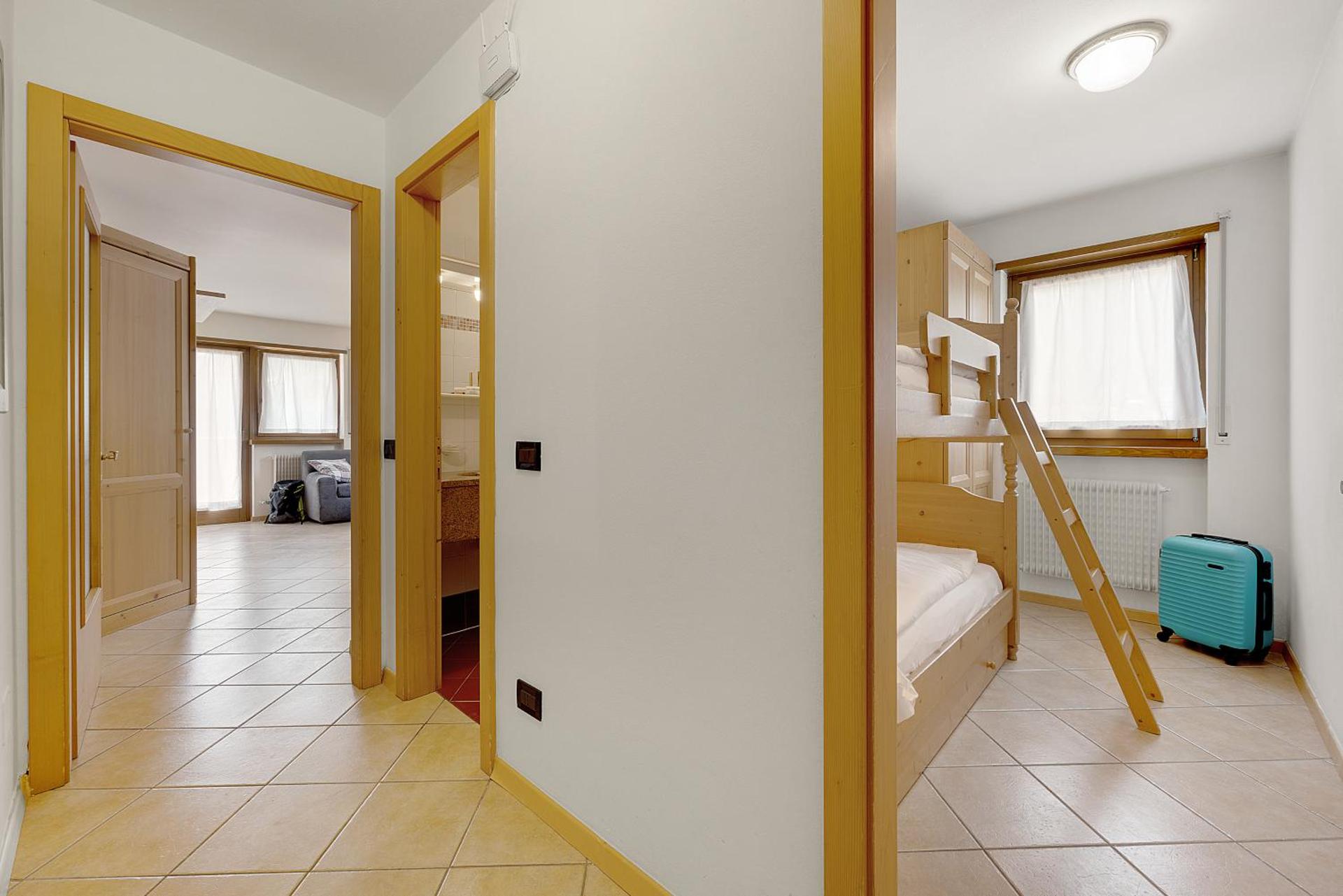 Aparthotel Majestic - Photo 39