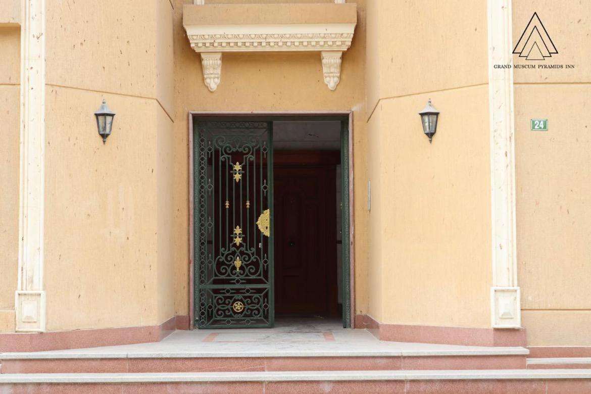 Luca Pyramids Inn - Photo 19