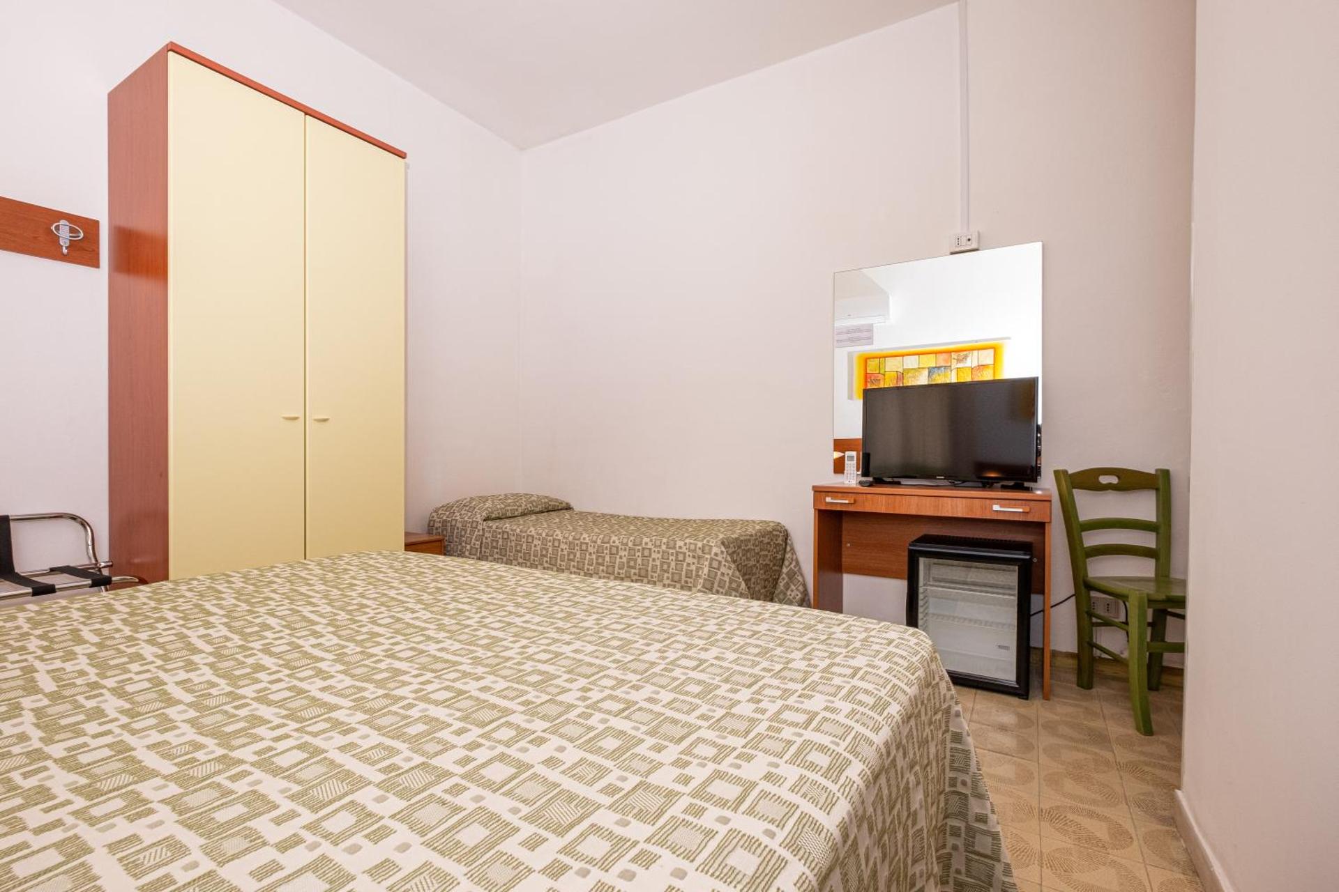 Hotel Il Gabbiano - Photo 32