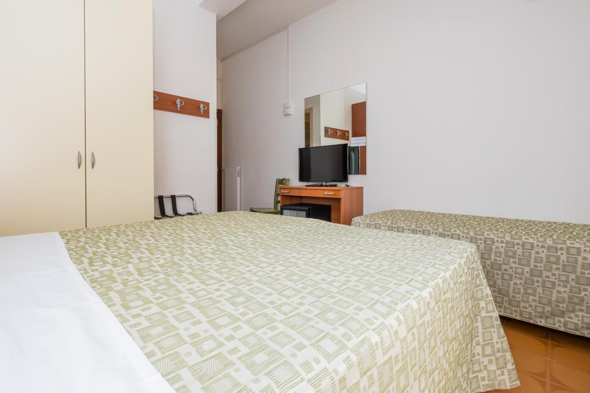 Hotel Il Gabbiano - Photo 27