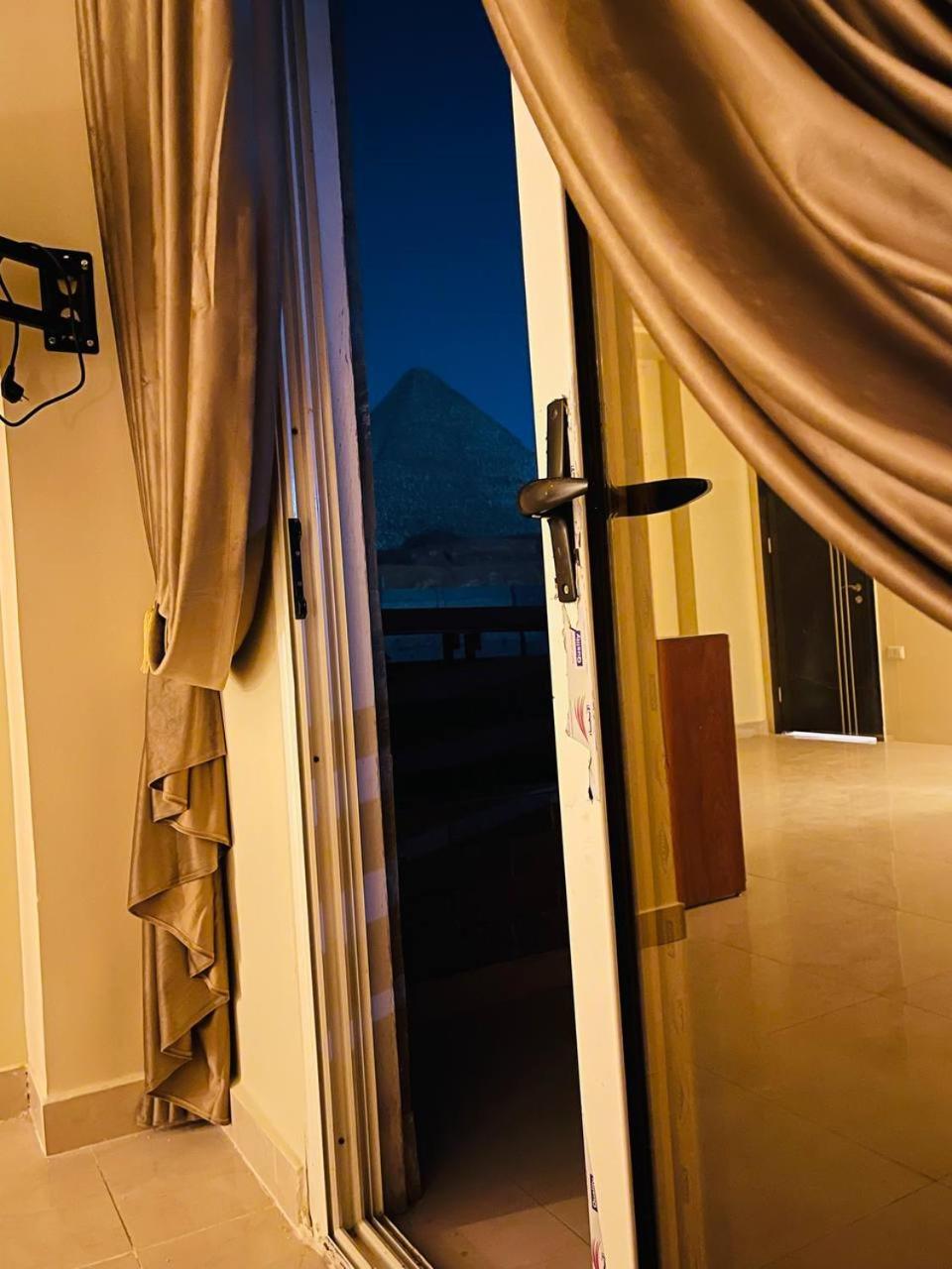 Solima pyramids - Photo 14