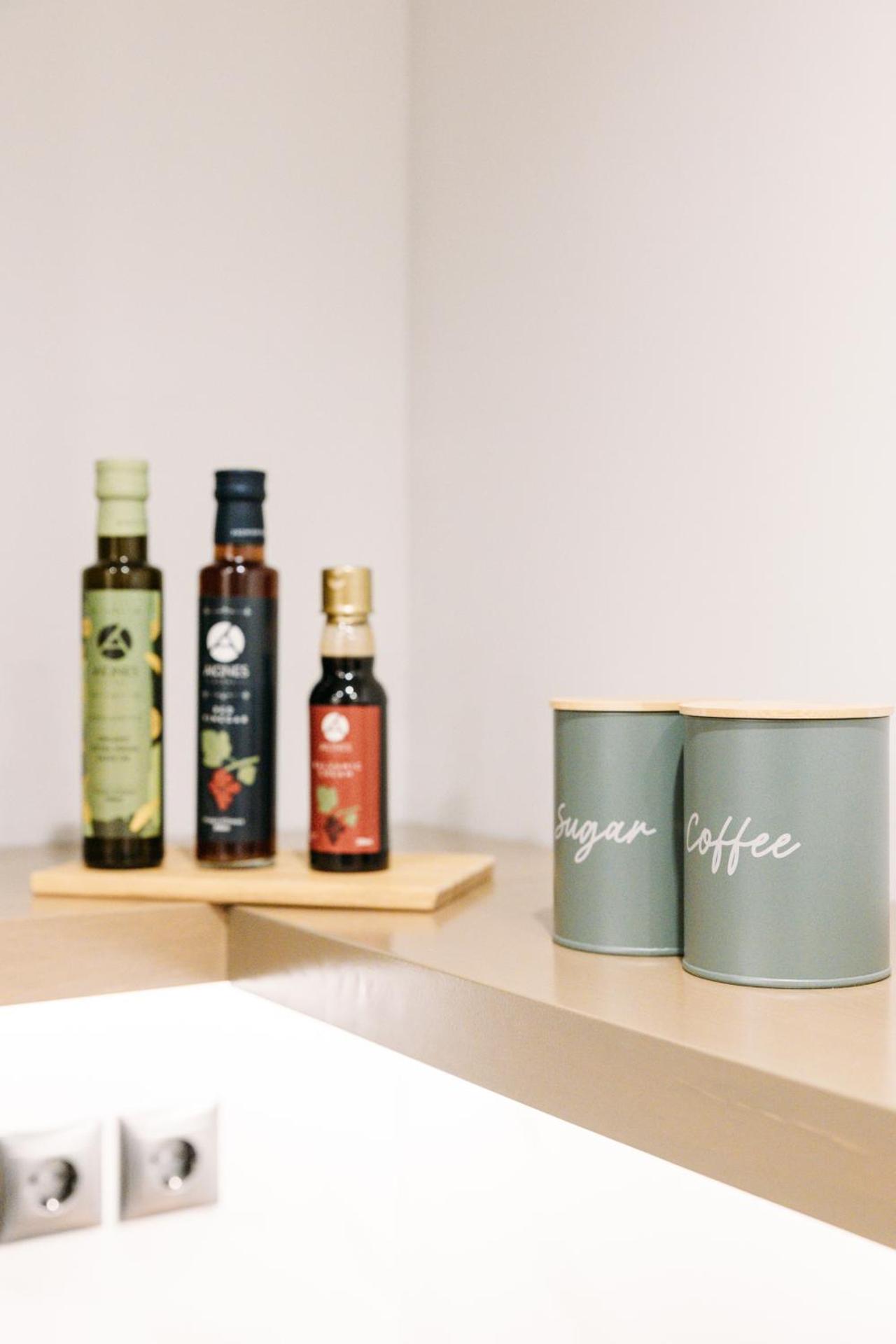 DEMs central stay Volos with private parking - Photo 35