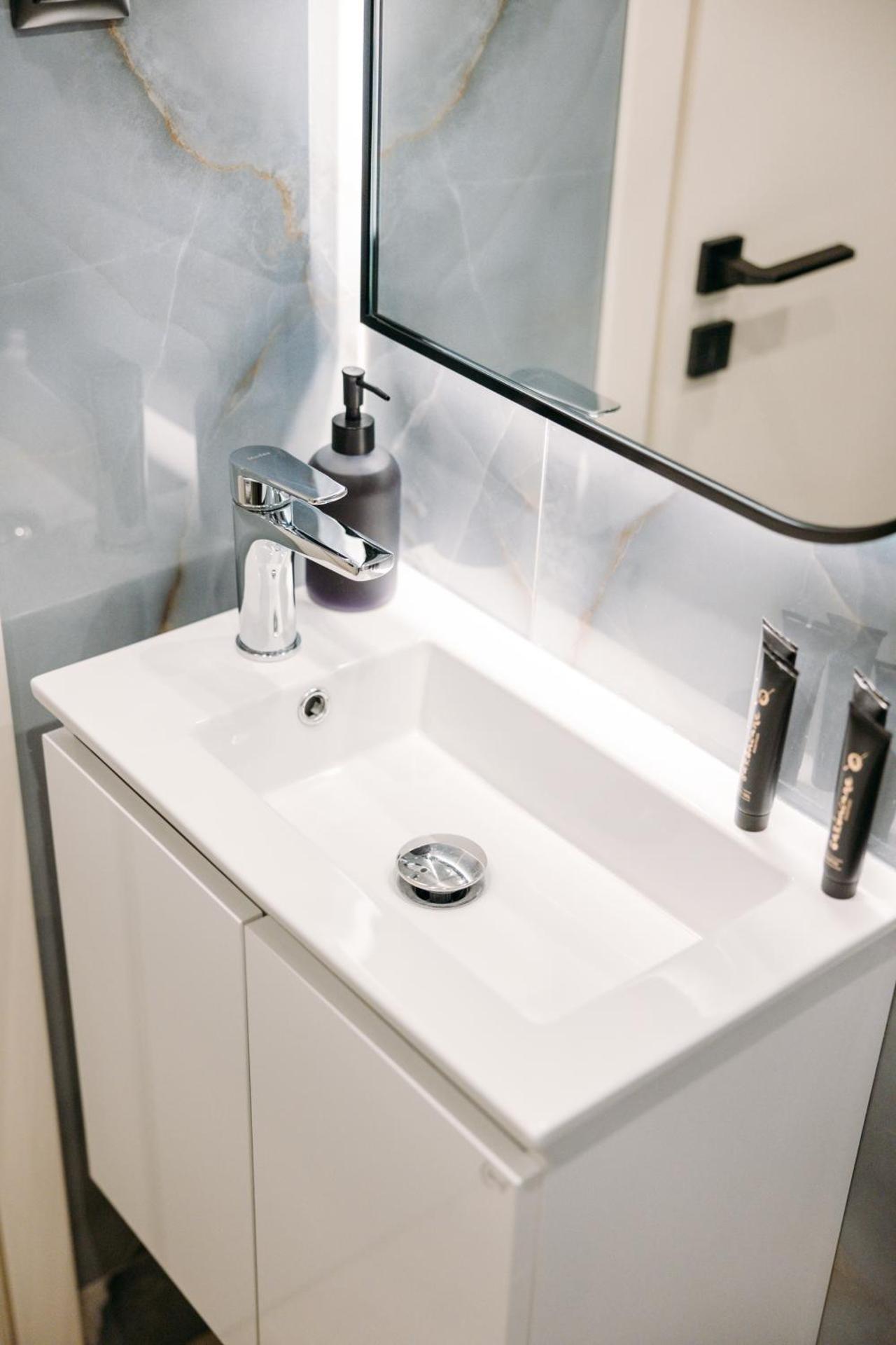 DEMs central stay Volos with private parking - Photo 38