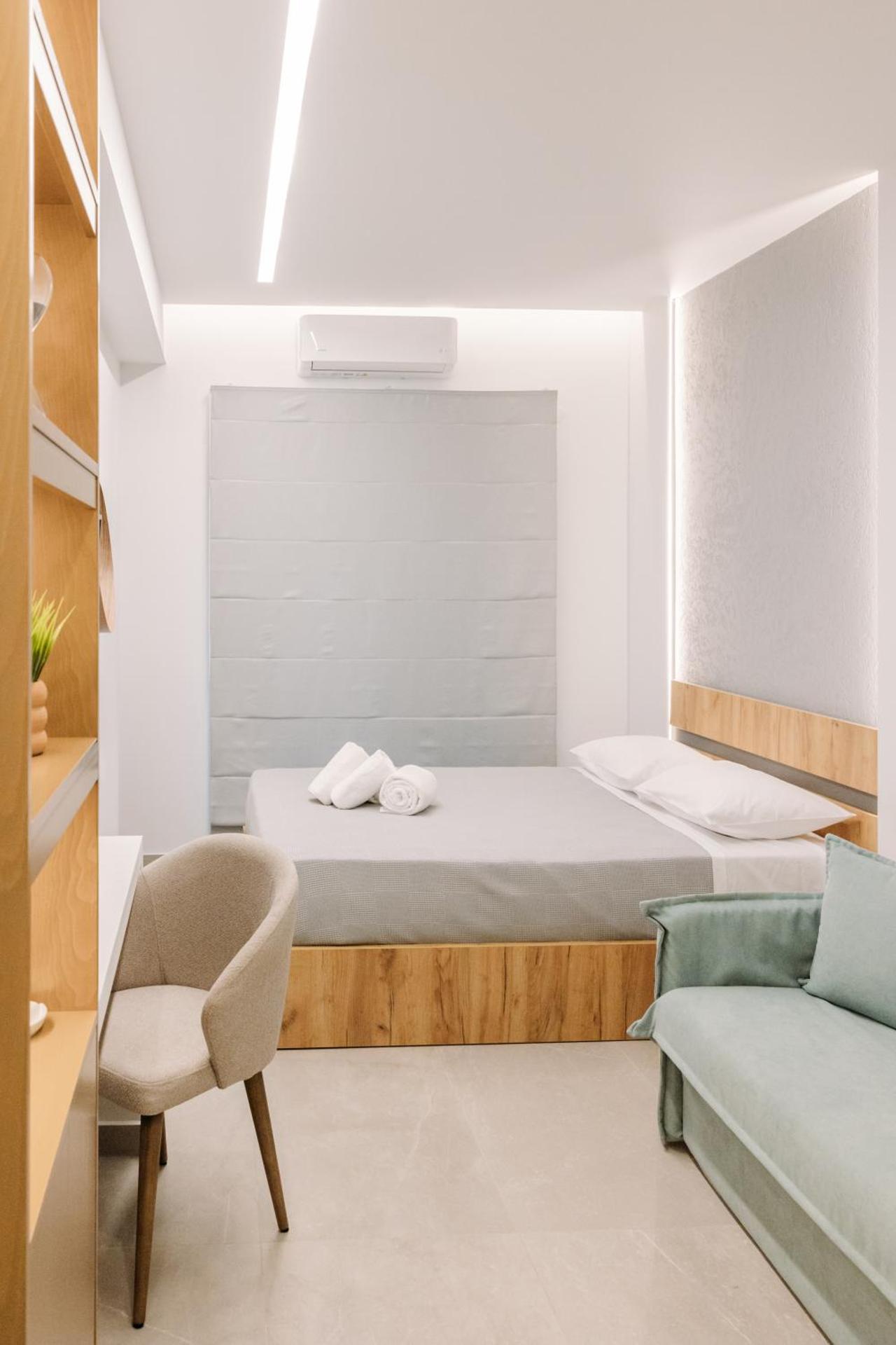 DEMs central stay Volos with private parking - Photo 37