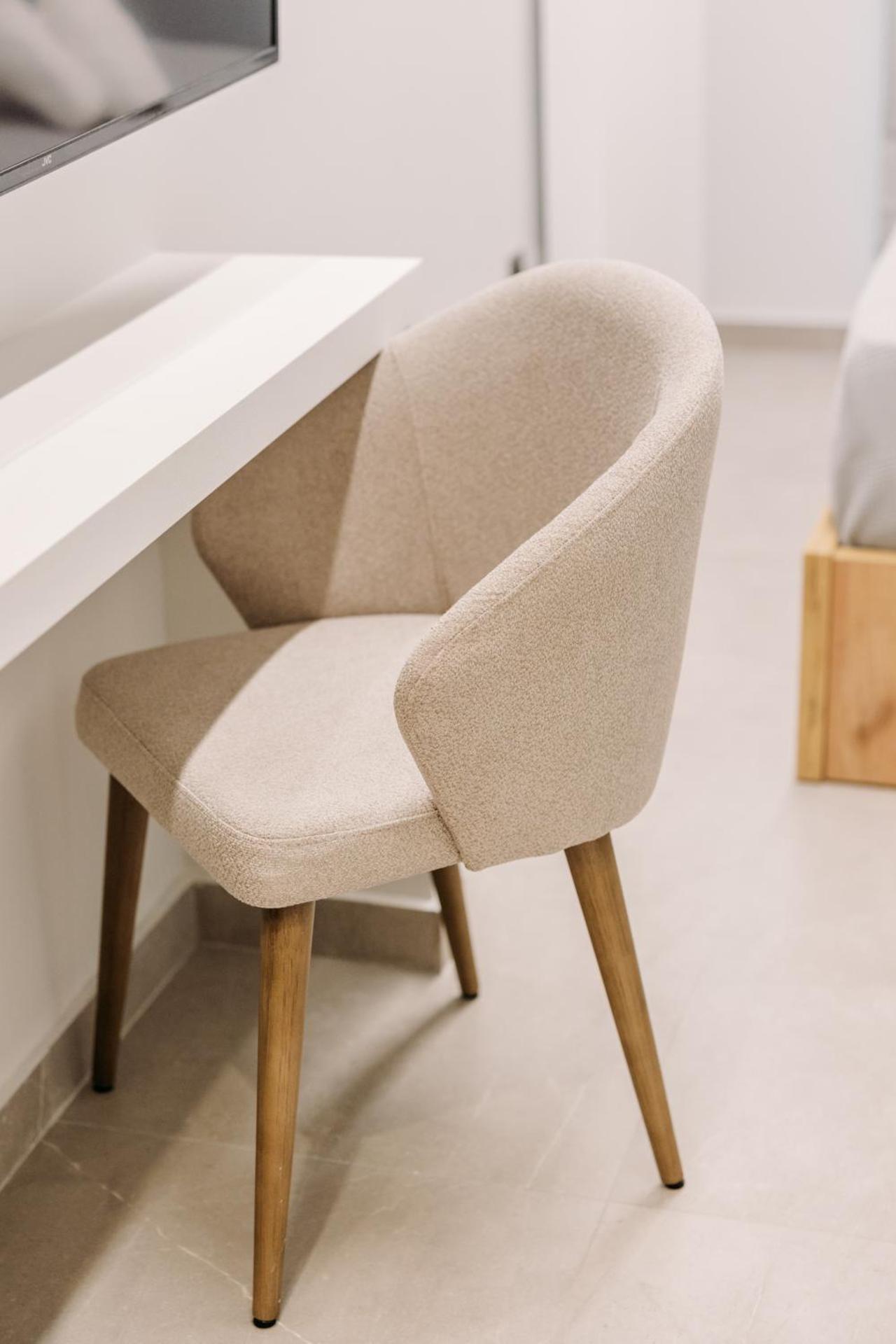 DEMs central stay Volos with private parking - Photo 22