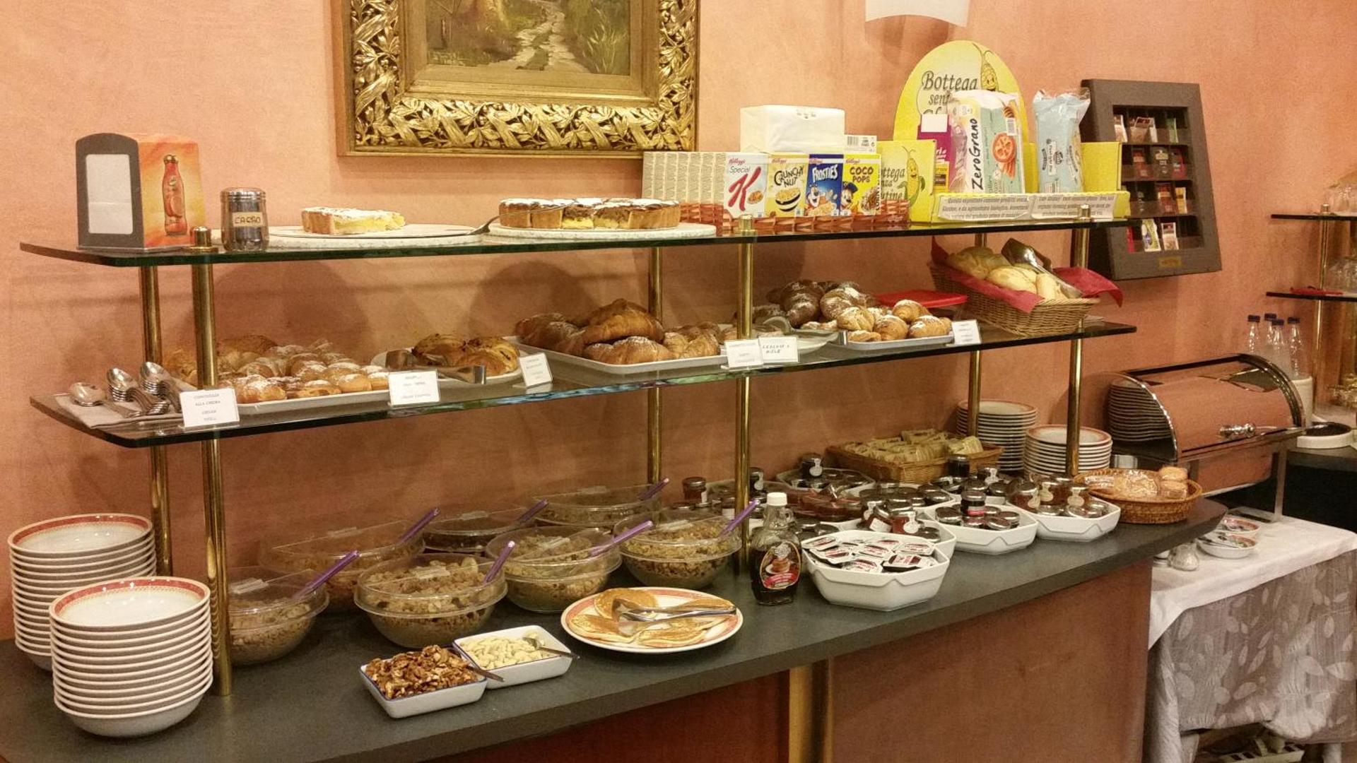 Hotel Le Ville - Photo 17