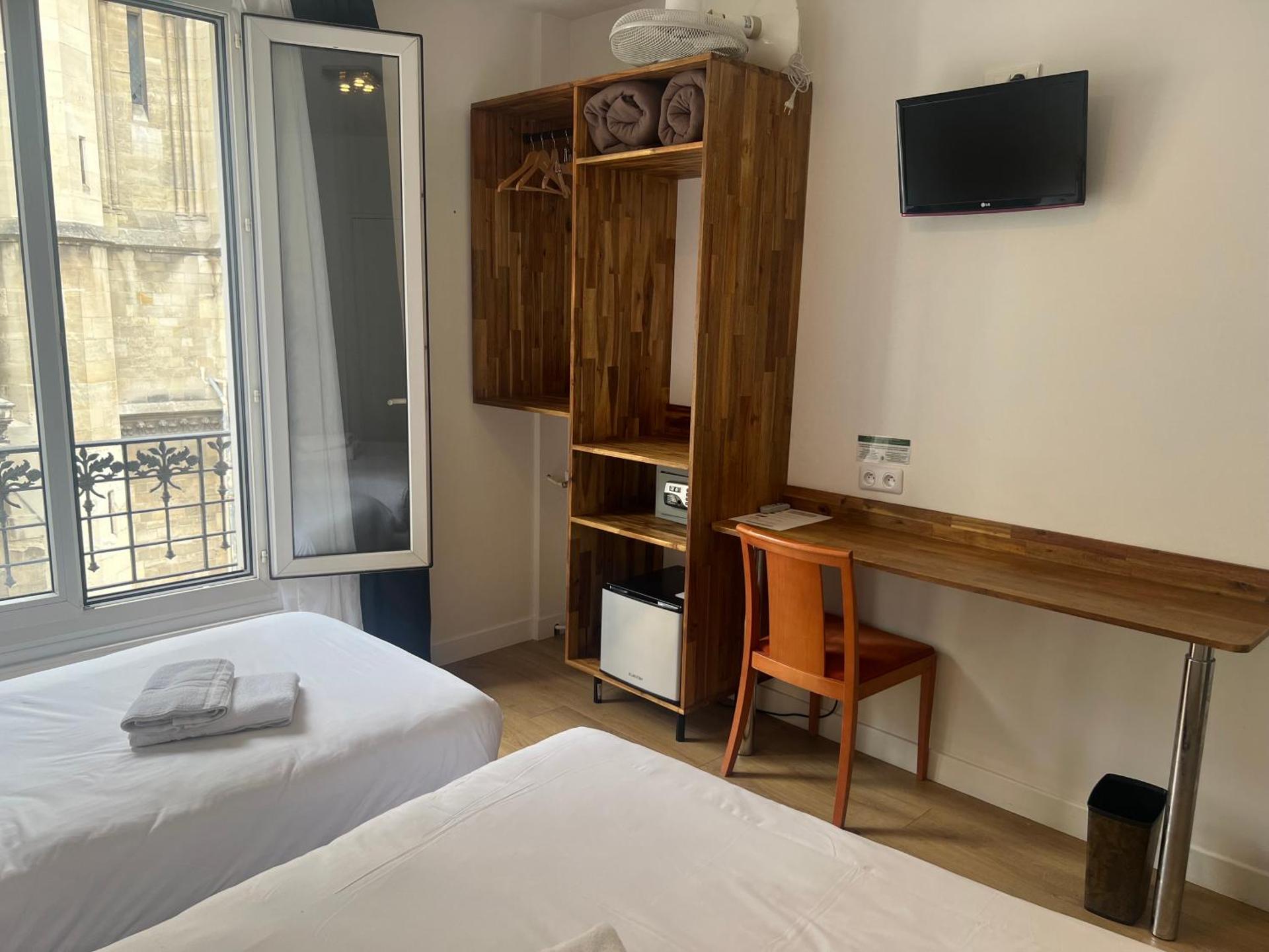 Hôtel De La Perdrix Rouge - Photo 155