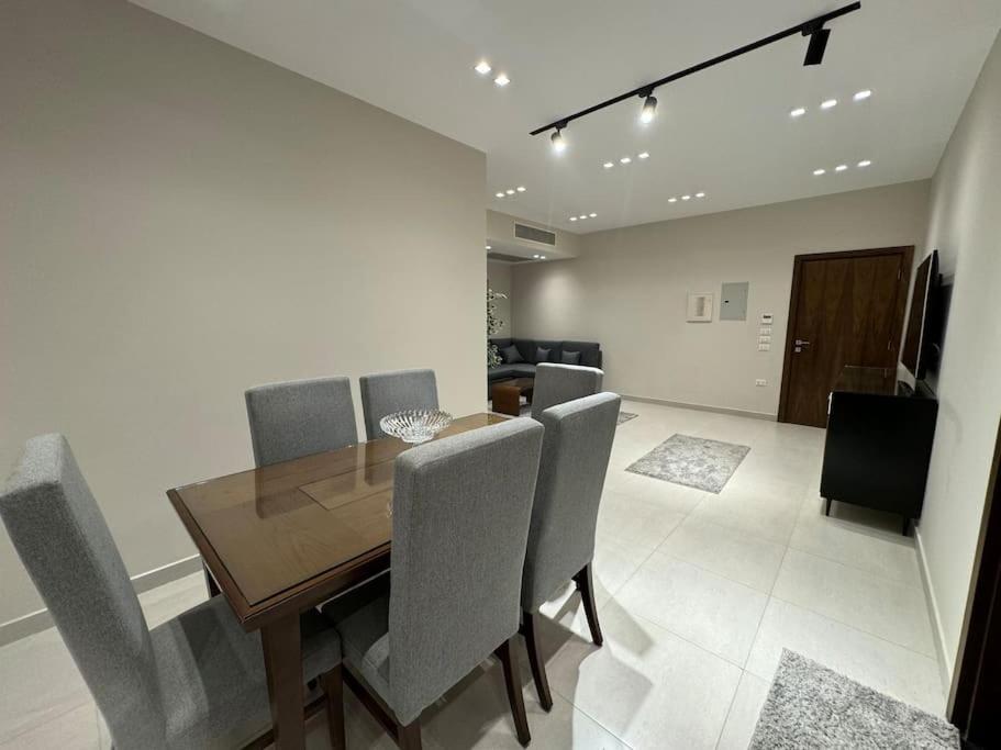 Elegance Tower - Photo 31