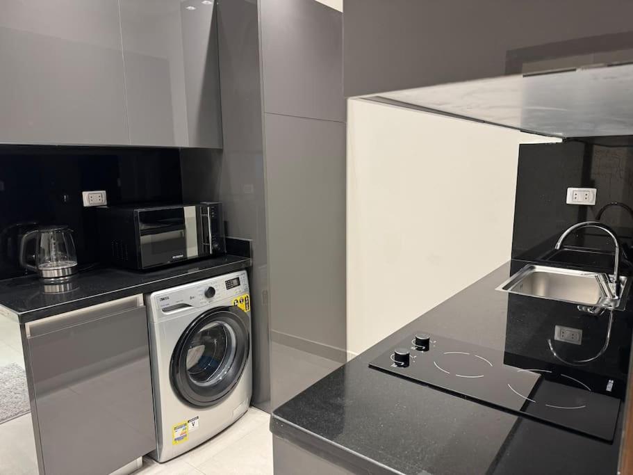 Elegance Tower - Photo 32