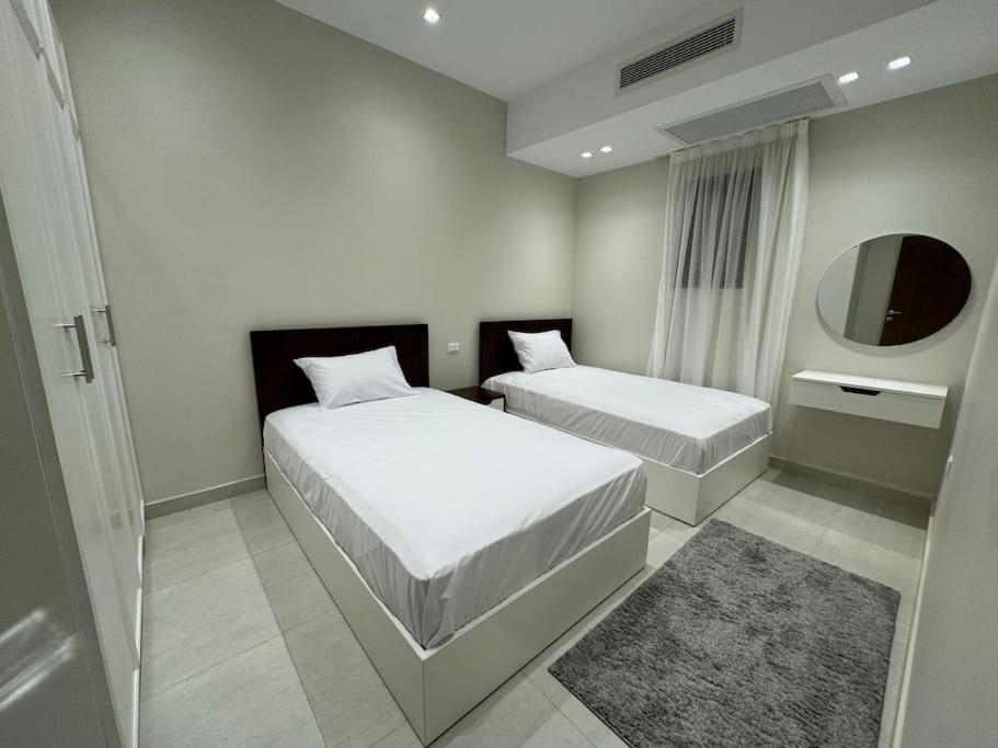 Elegance Tower - Photo 37