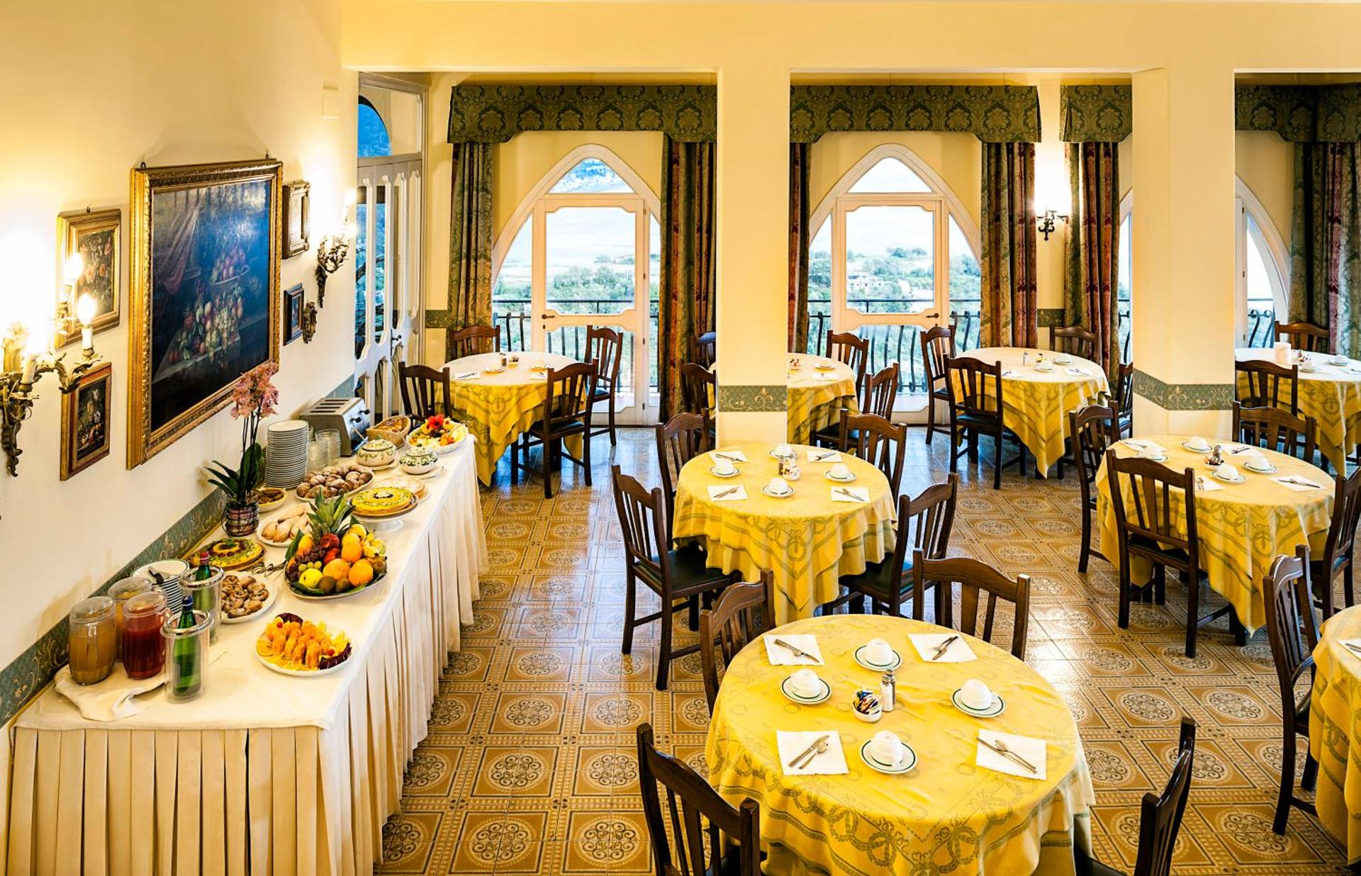 Hotel Sirius - Photo 89