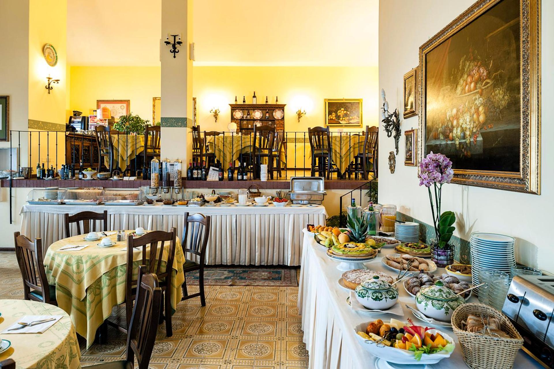 Hotel Sirius - Photo 92