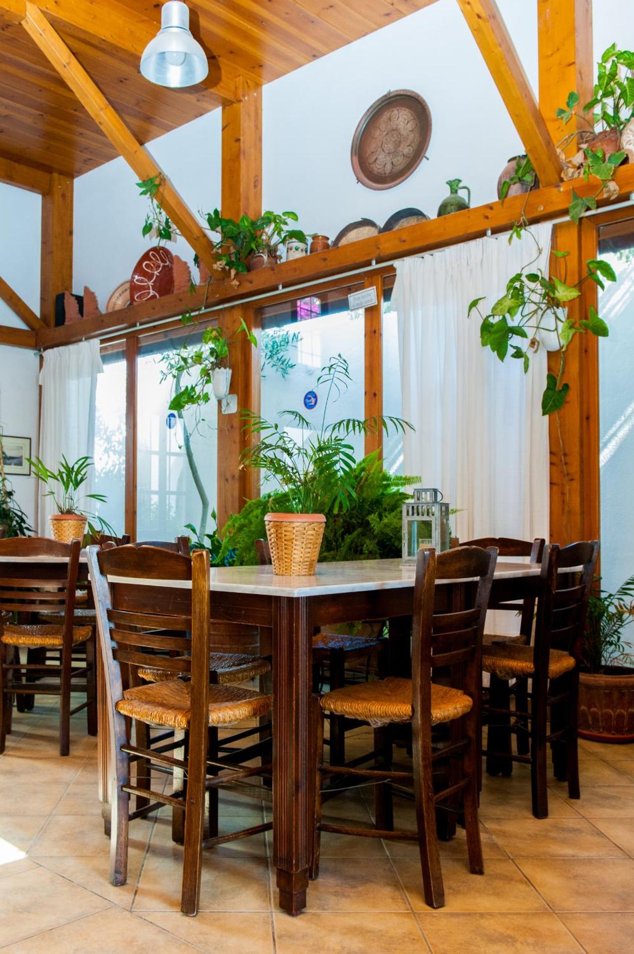 Kalimera Hotel - Photo 2