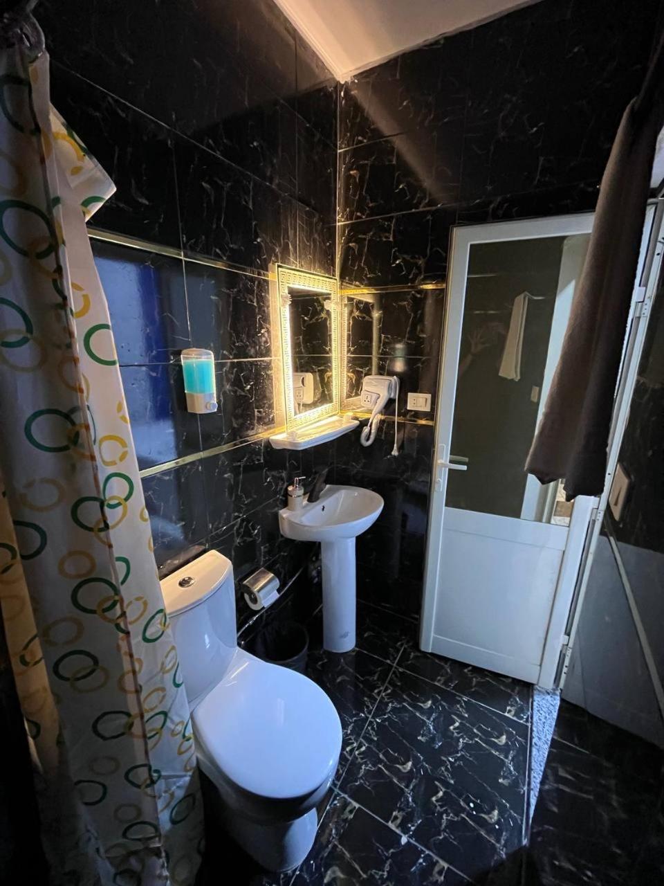 Future Hostel - Photo 80