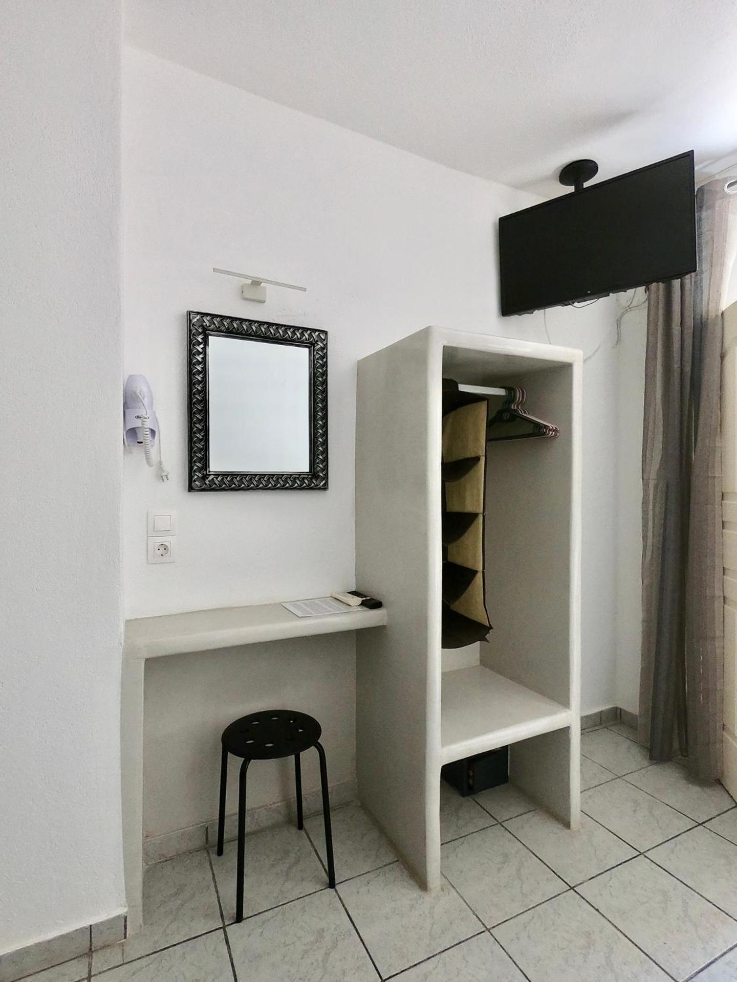 Anny Studios & Rooms Perissa Beach - Photo 78