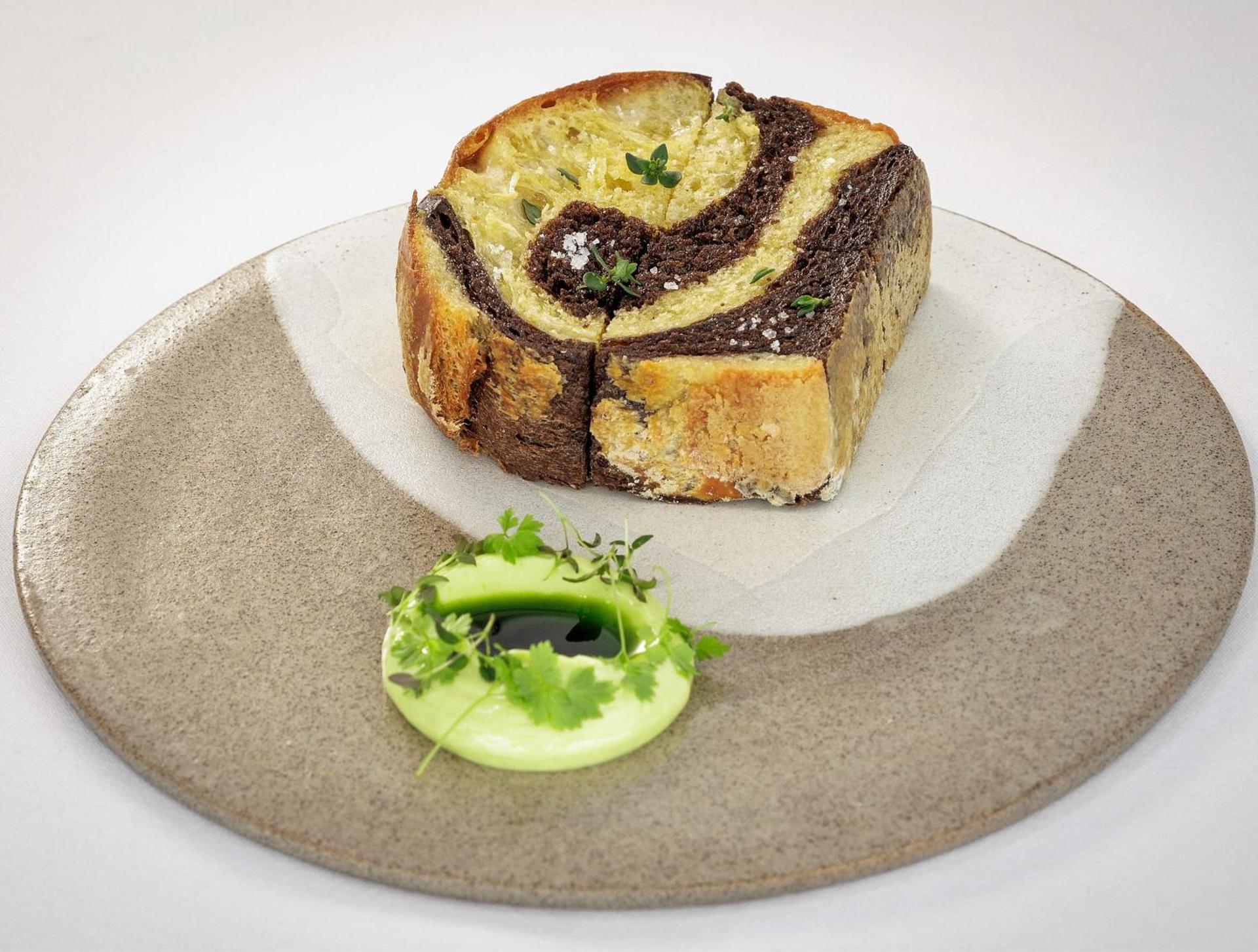 Astarte Suites - Photo 3