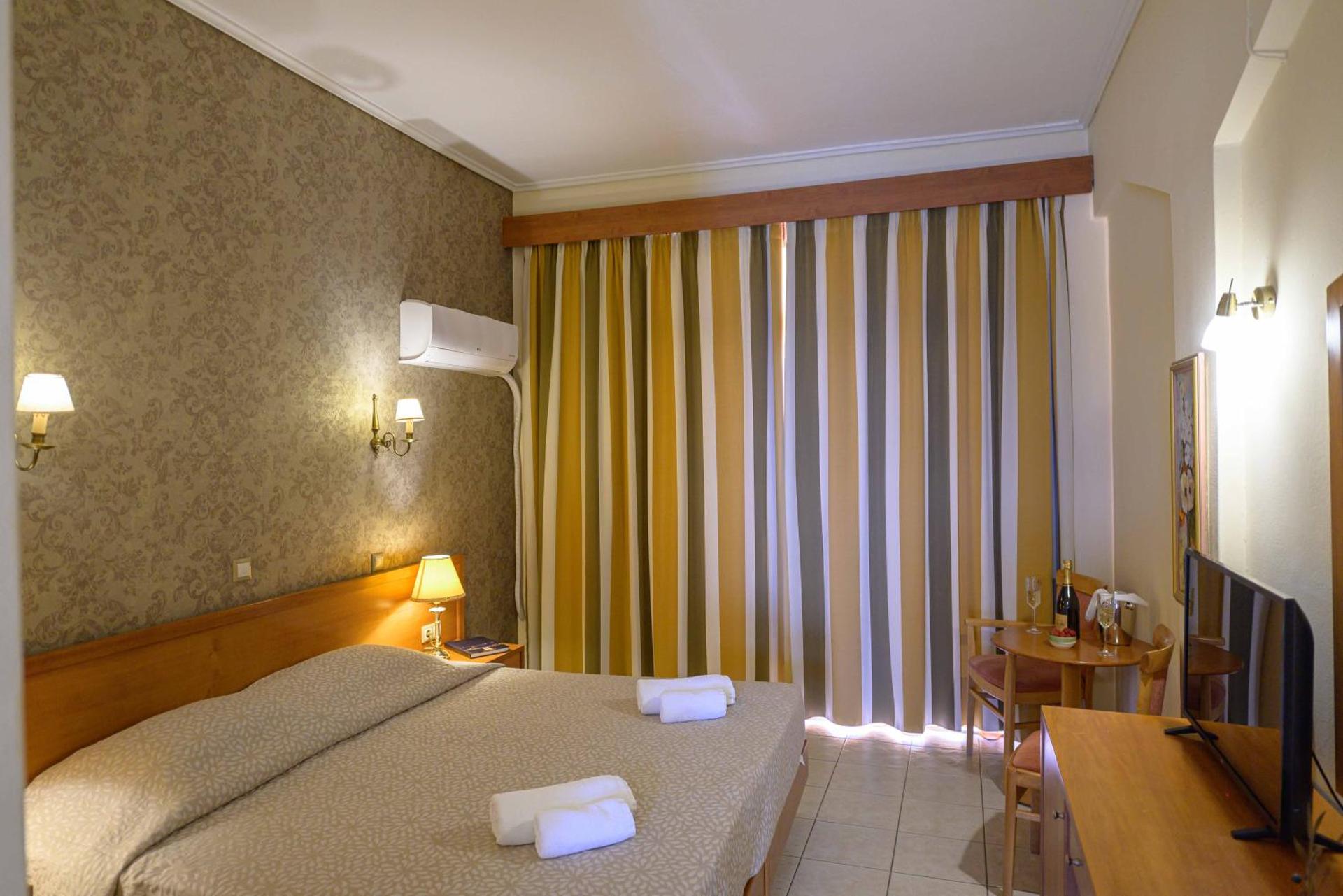 Neda Hotel - Photo 42