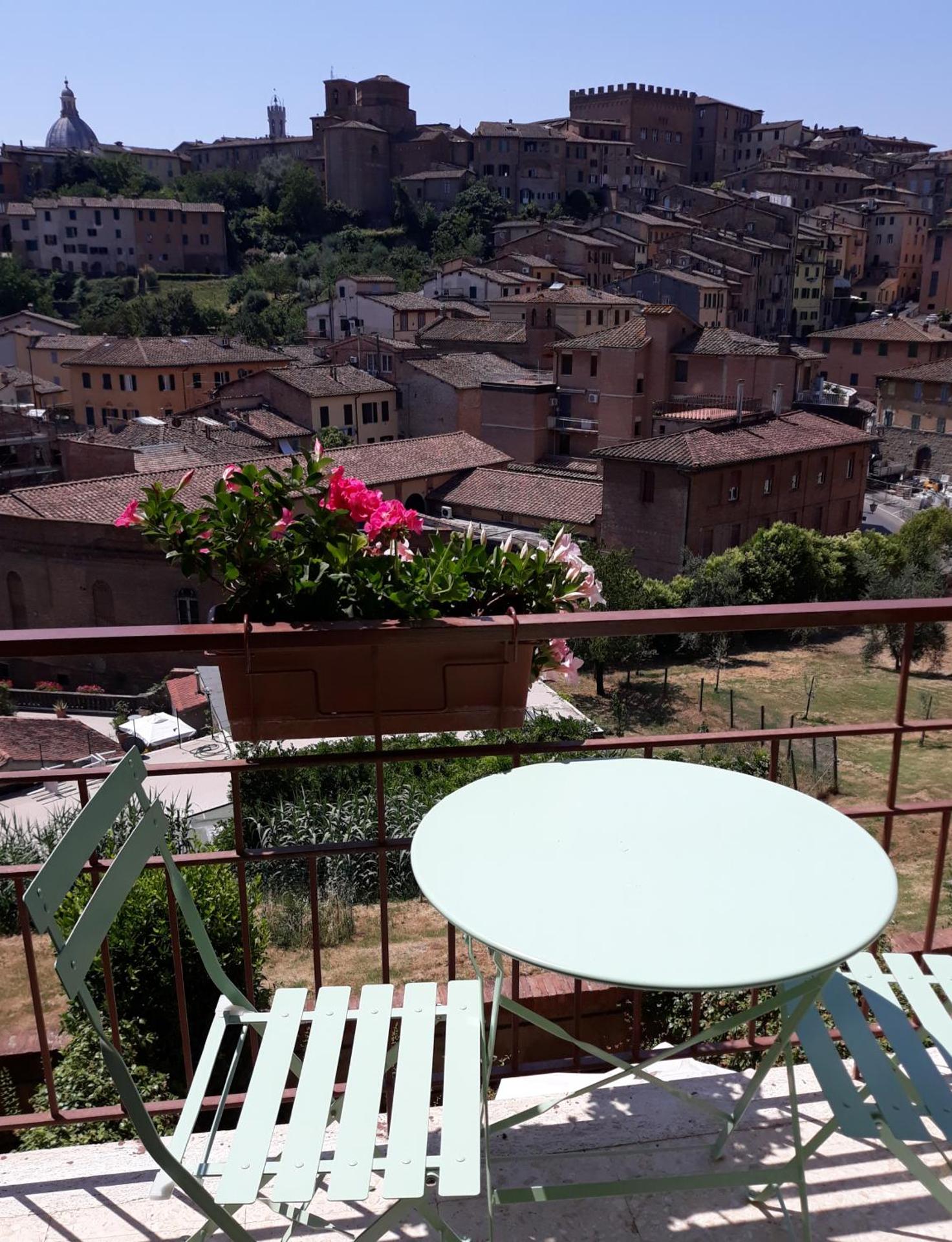Hotel Minerva - Photo 26