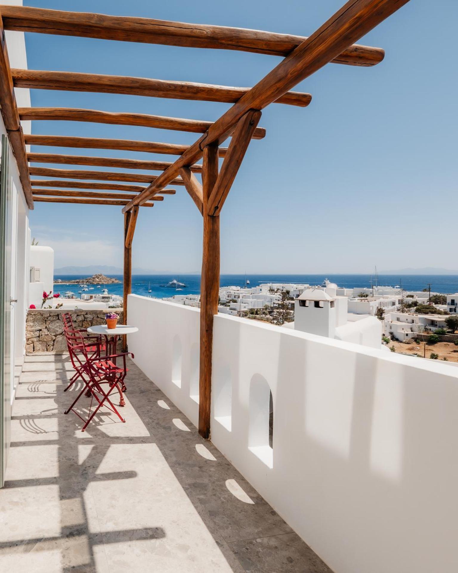 Pelican Bay Hotel - Photo 59