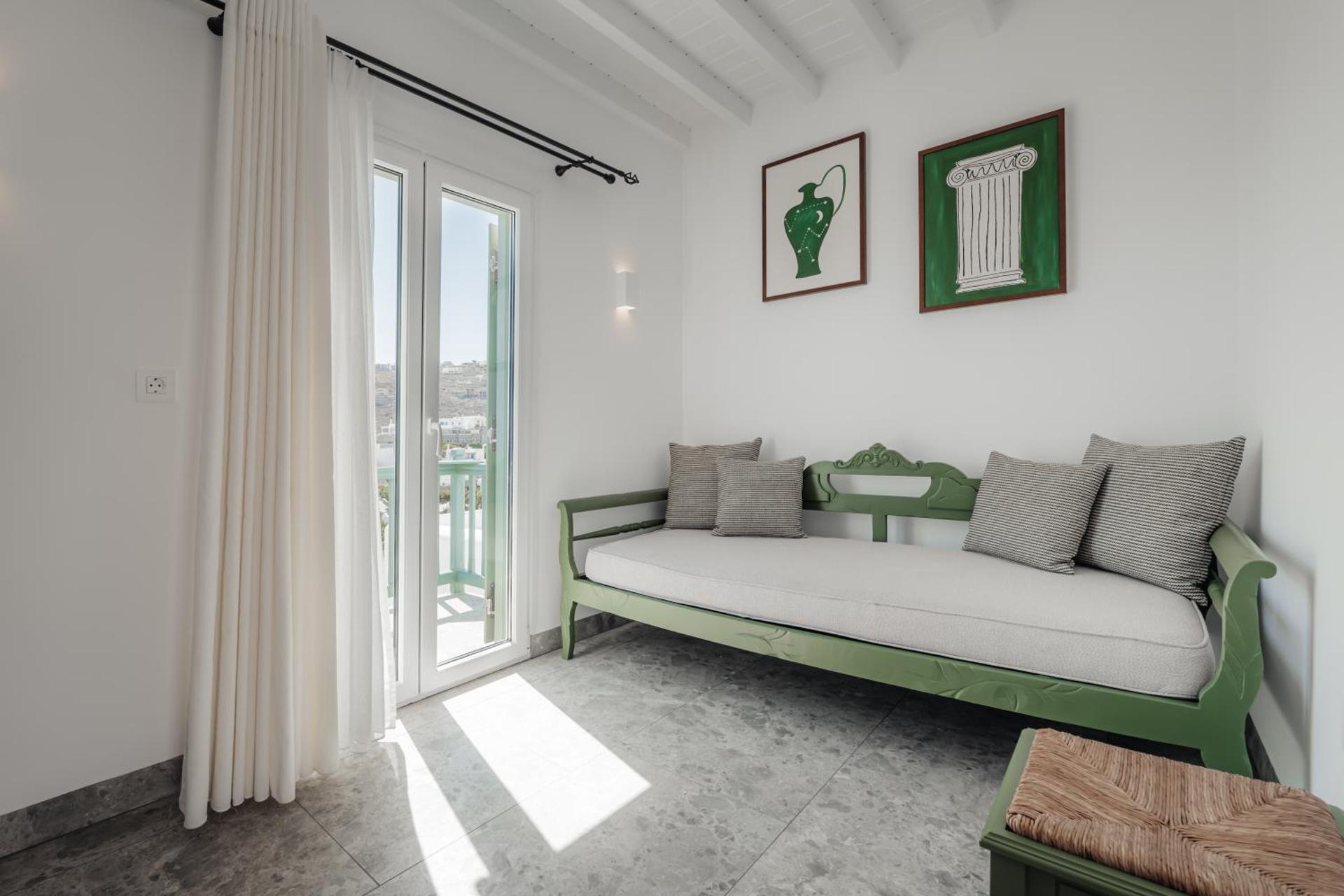 Pelican Bay Hotel - Photo 66