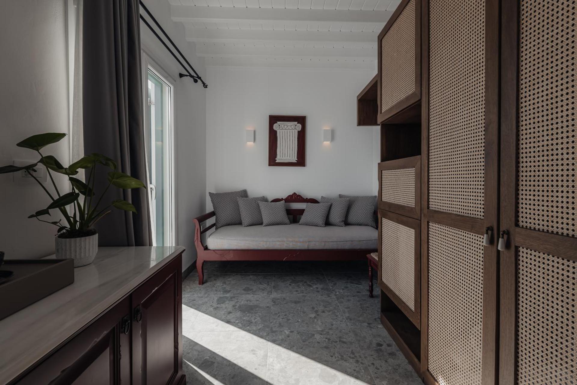 Pelican Bay Hotel - Photo 68