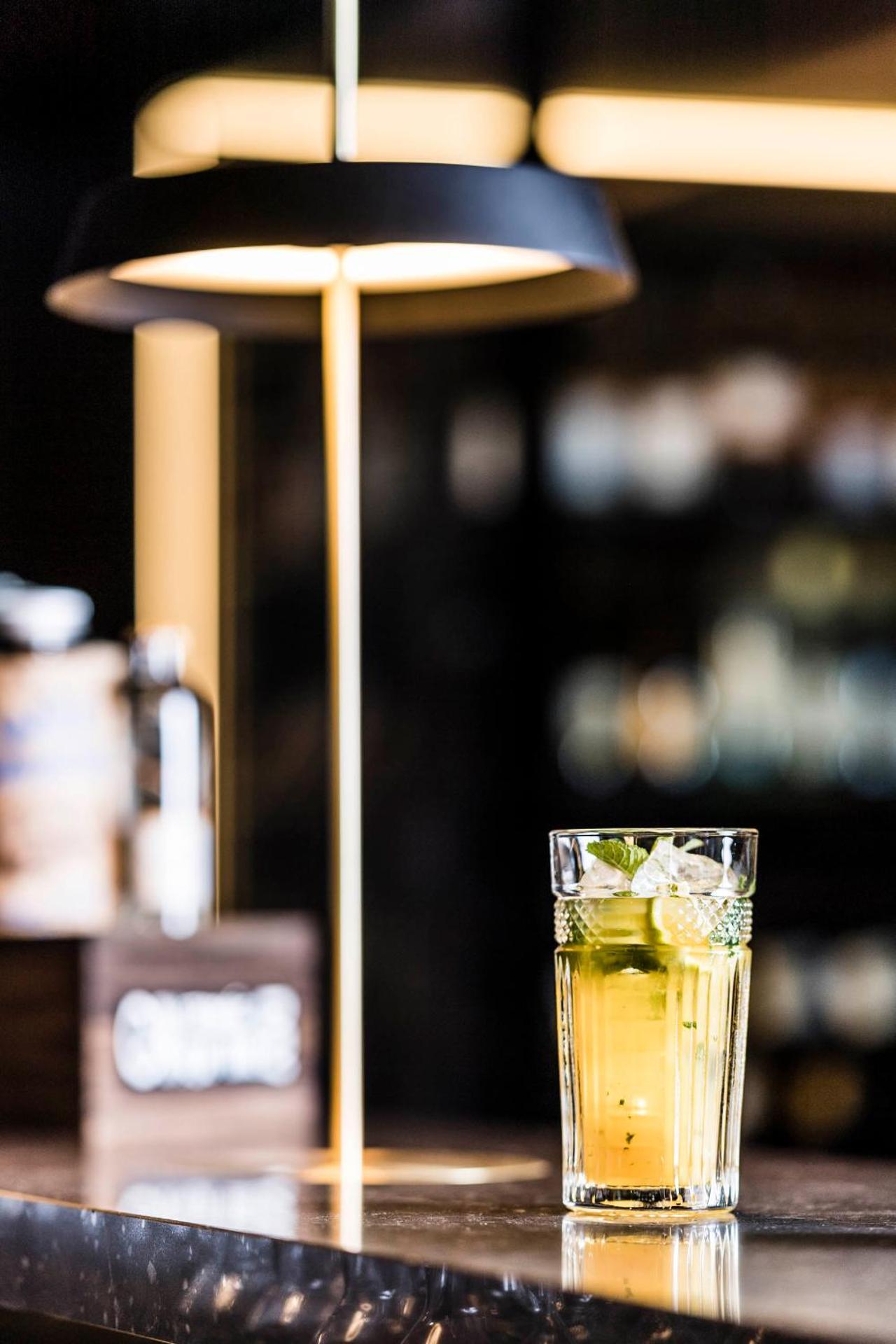 HOTEL POST alpine cityflair - Photo 10