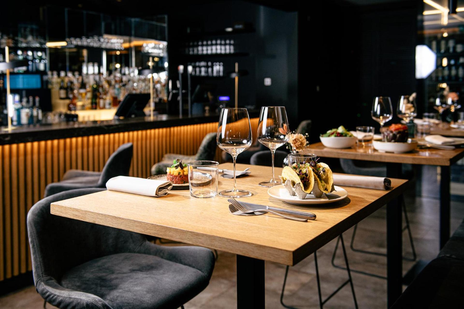 HOTEL POST alpine cityflair - Photo 84